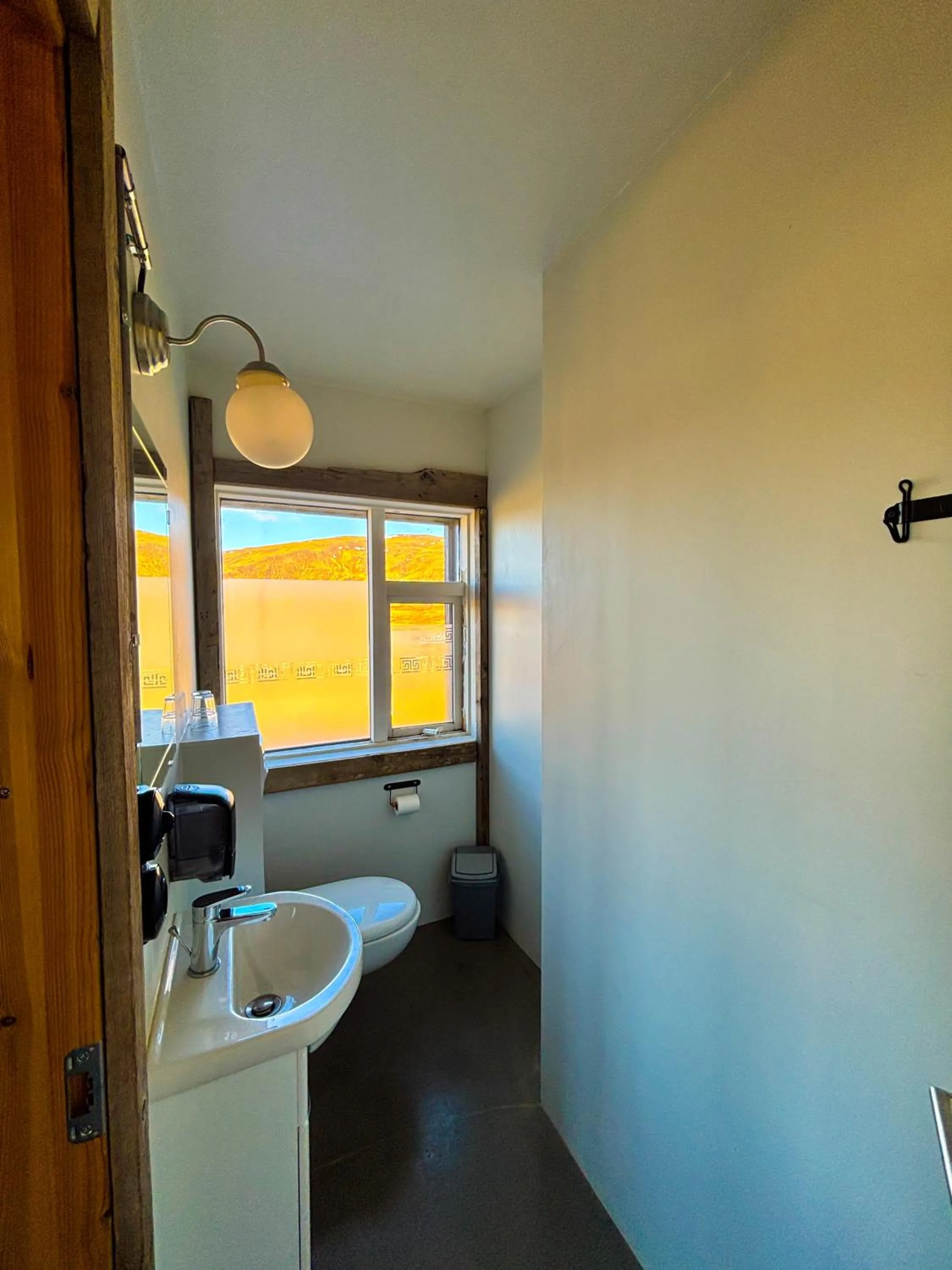 Toilet in Hotel Brú countryside