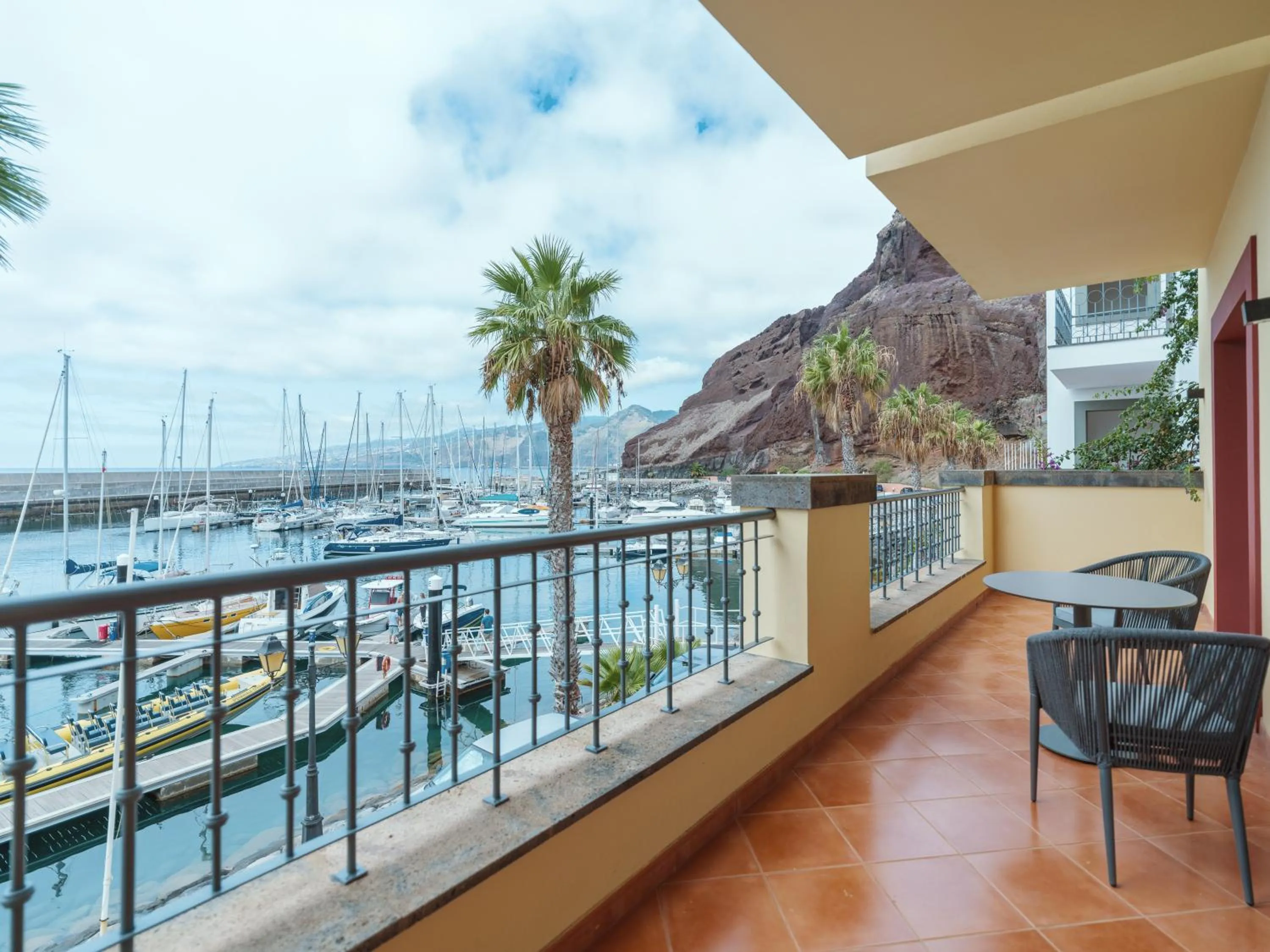 Natural landscape in Dreams Madeira Resort Spa & Marina