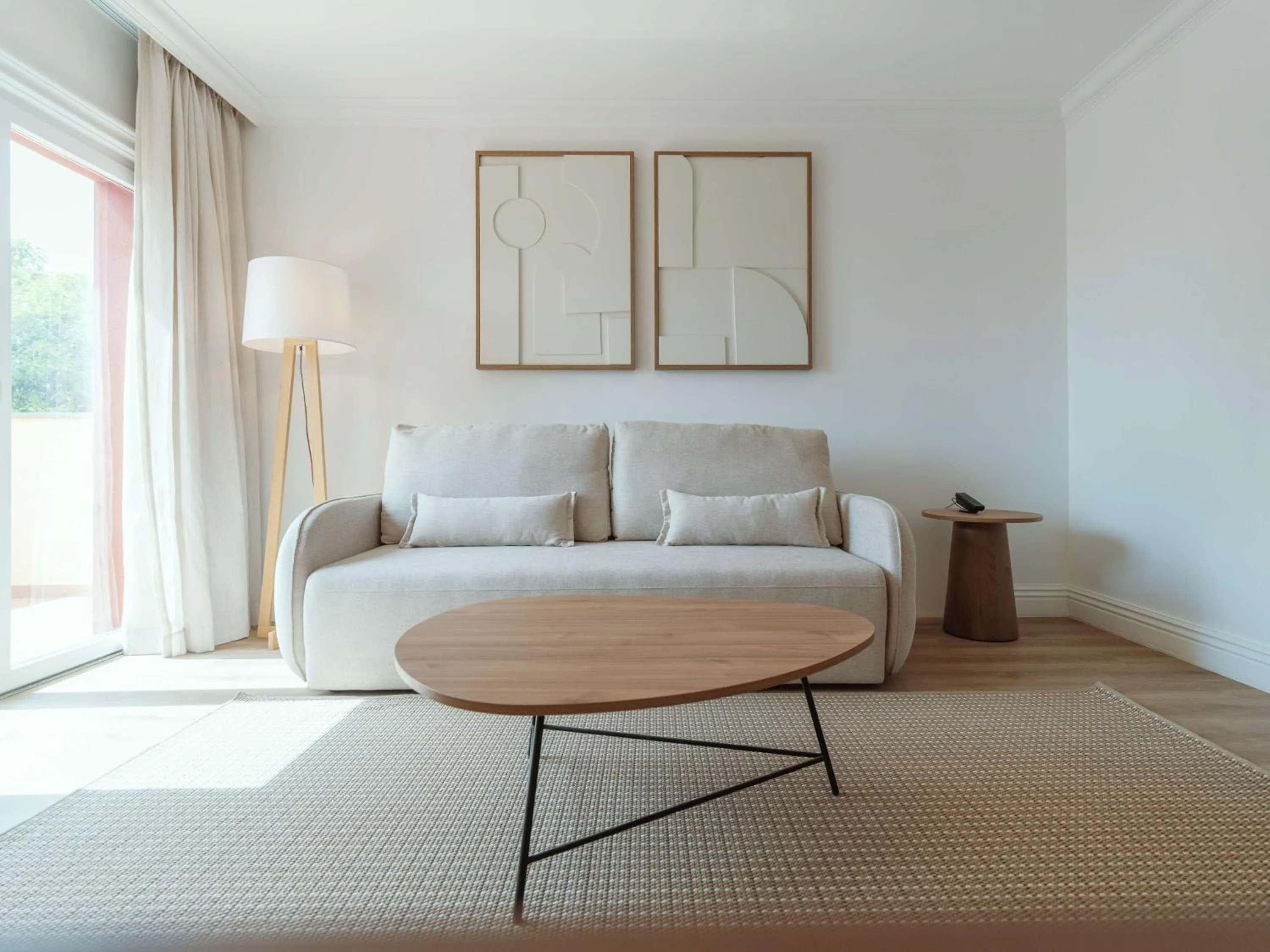 Photo of the whole room in Dreams Madeira Resort Spa & Marina