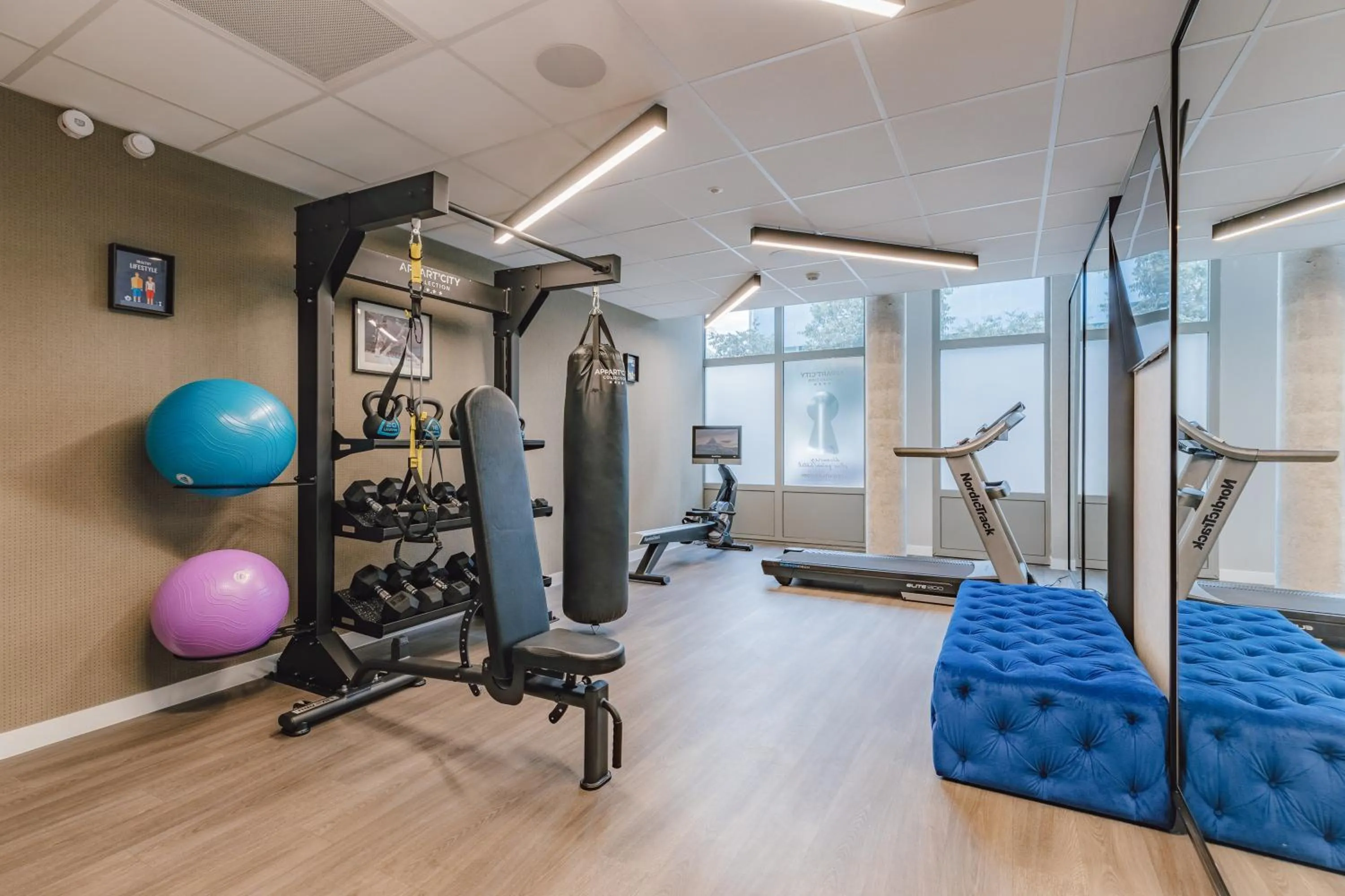 Fitness centre/facilities in Appart'City Collection Paris Gare de Lyon