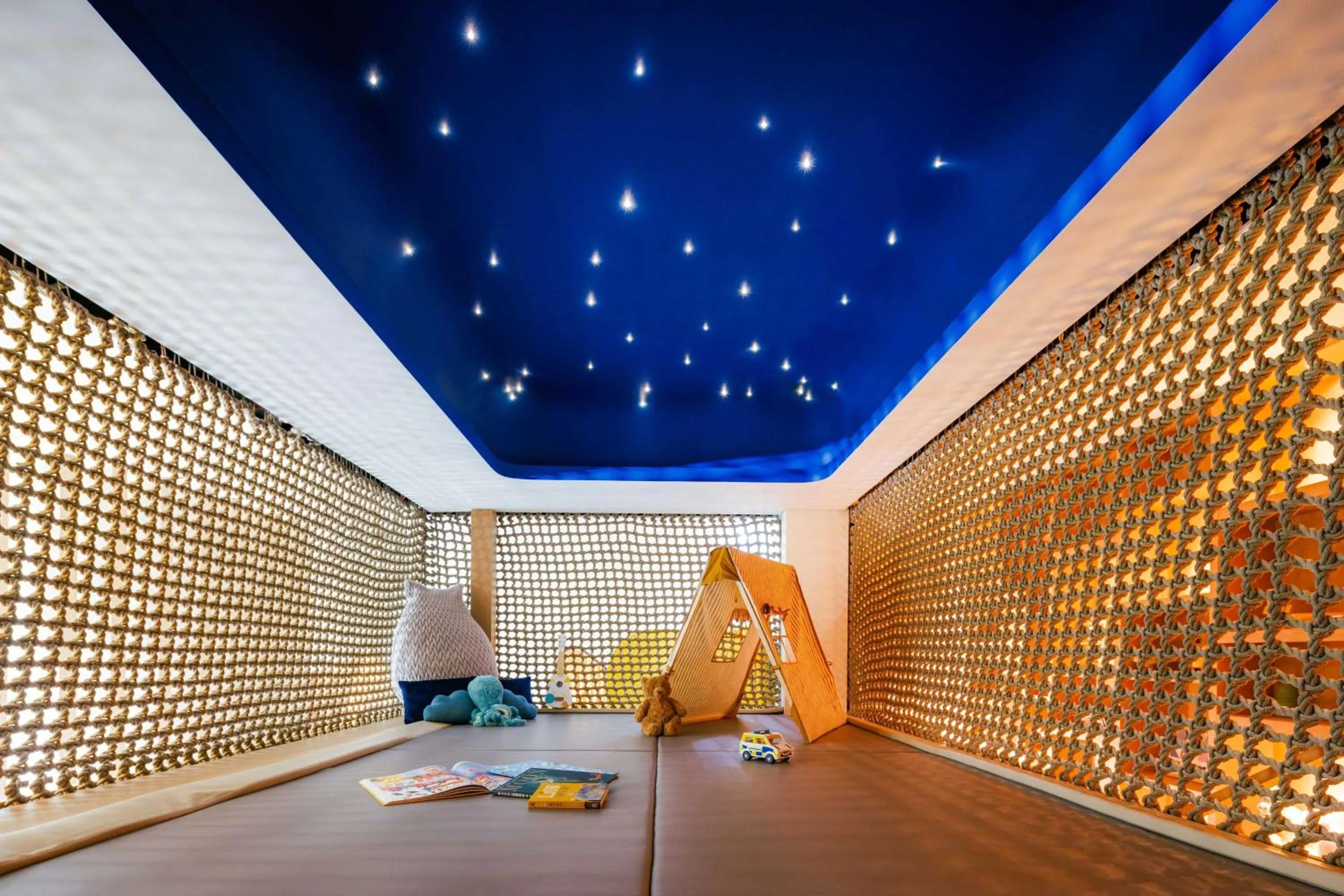 Property building in One&Only One Za'abeel