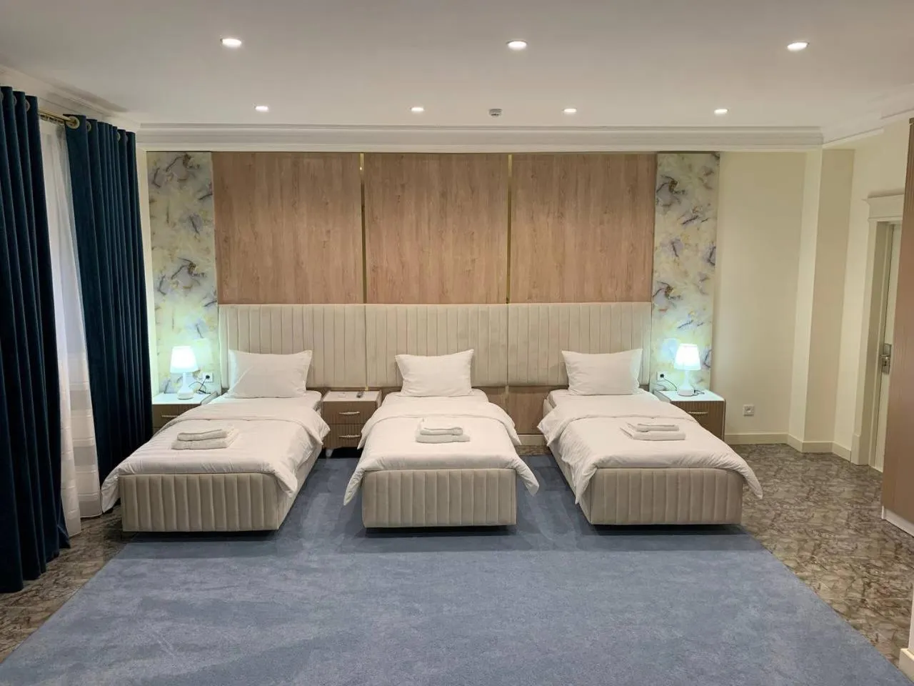 Bed in Nur Makon Hotel