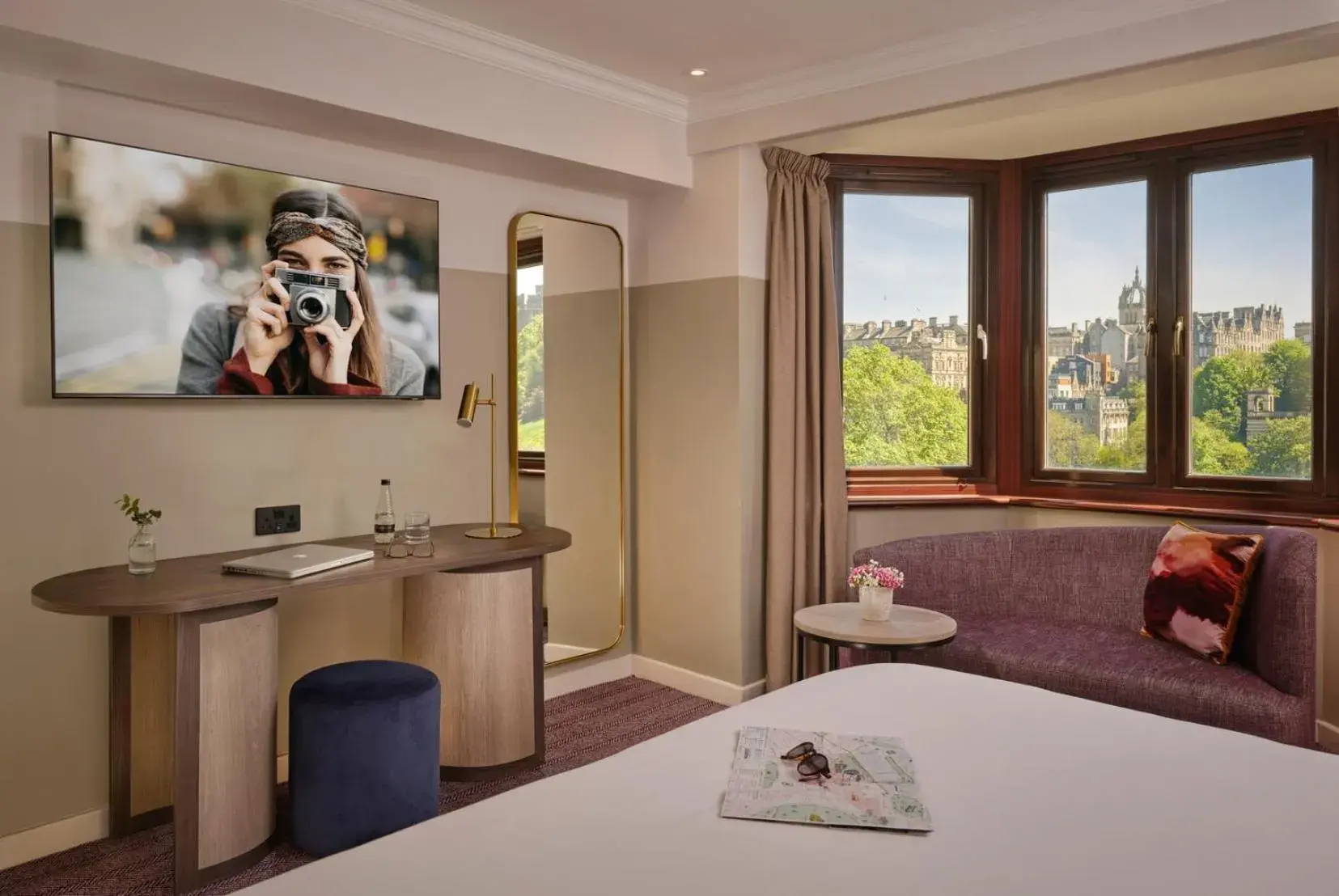 Superior Room 1 King Size Bed Castle View in Mount Royal Hotel Edinburgh by The Unlimited Collection Superior Room 1 King Size Bed Castle View in Mount Royal Hotel Edinburgh by The Unlimited Collection