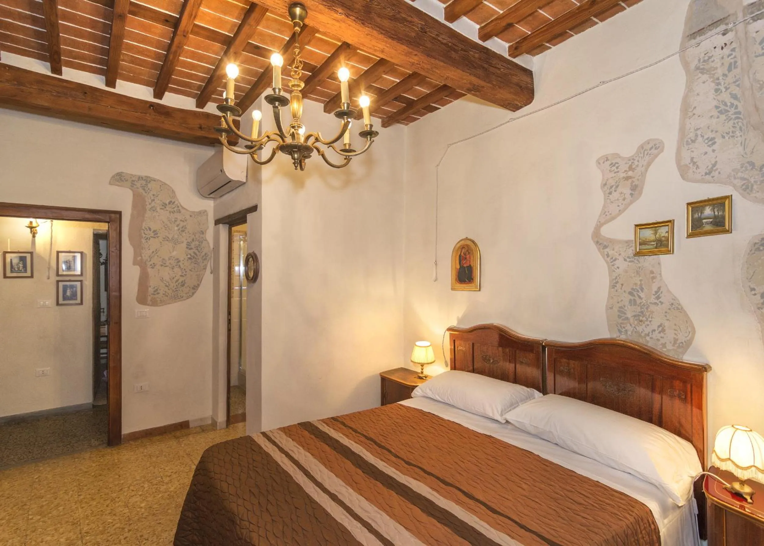 Bed in B&B Due Borghi
