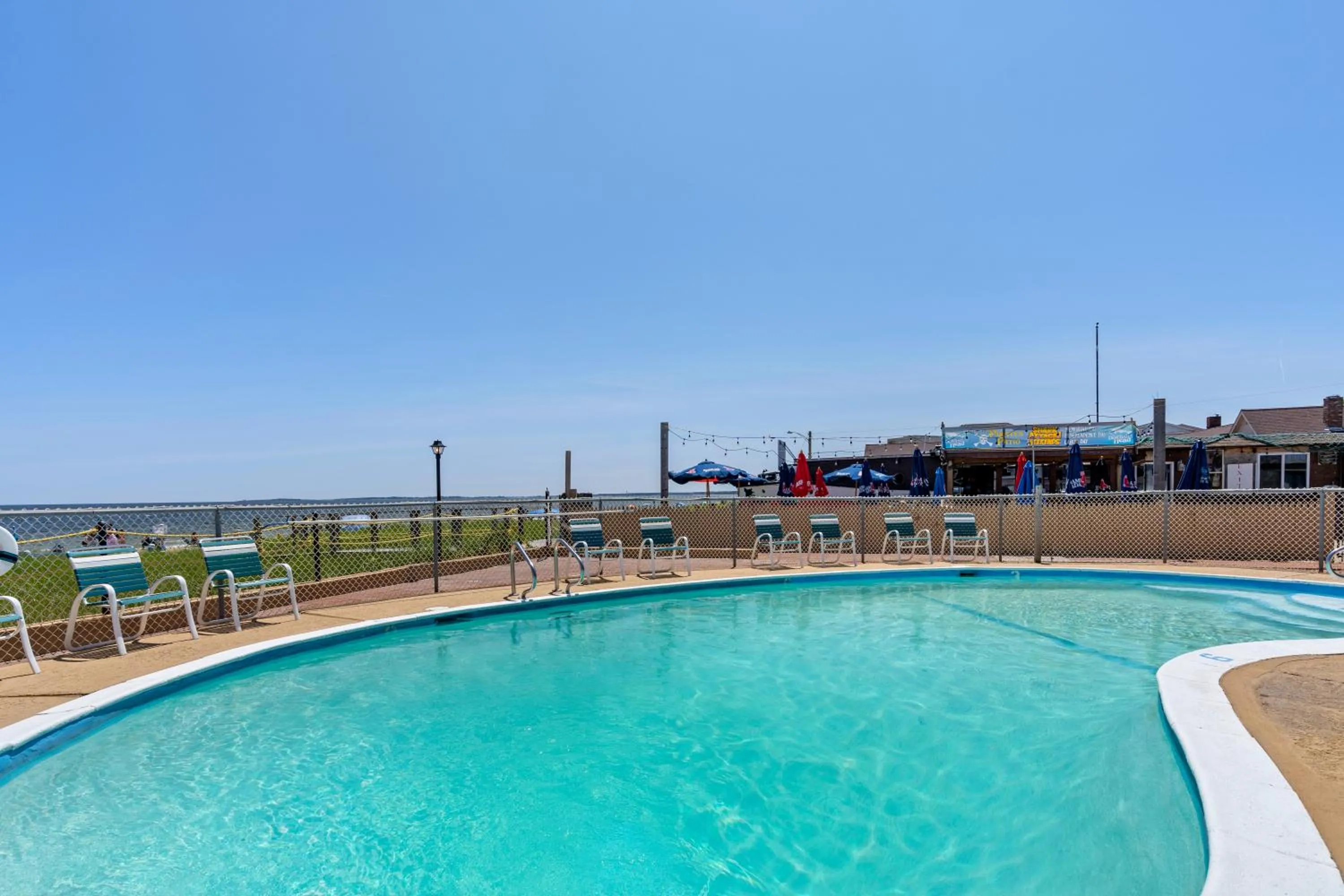 Day in The Carolina Motel