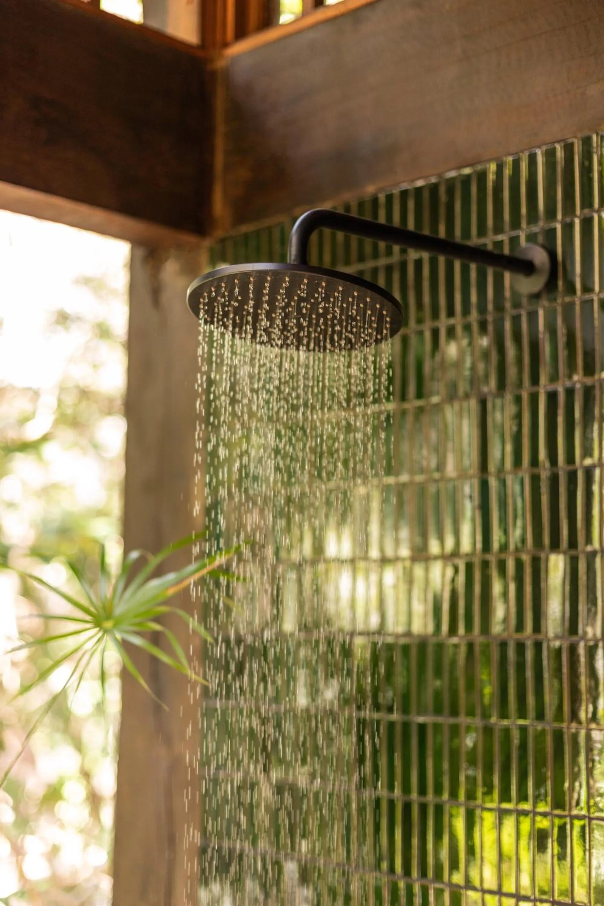 Shower in Boca de Agua Bacalar
