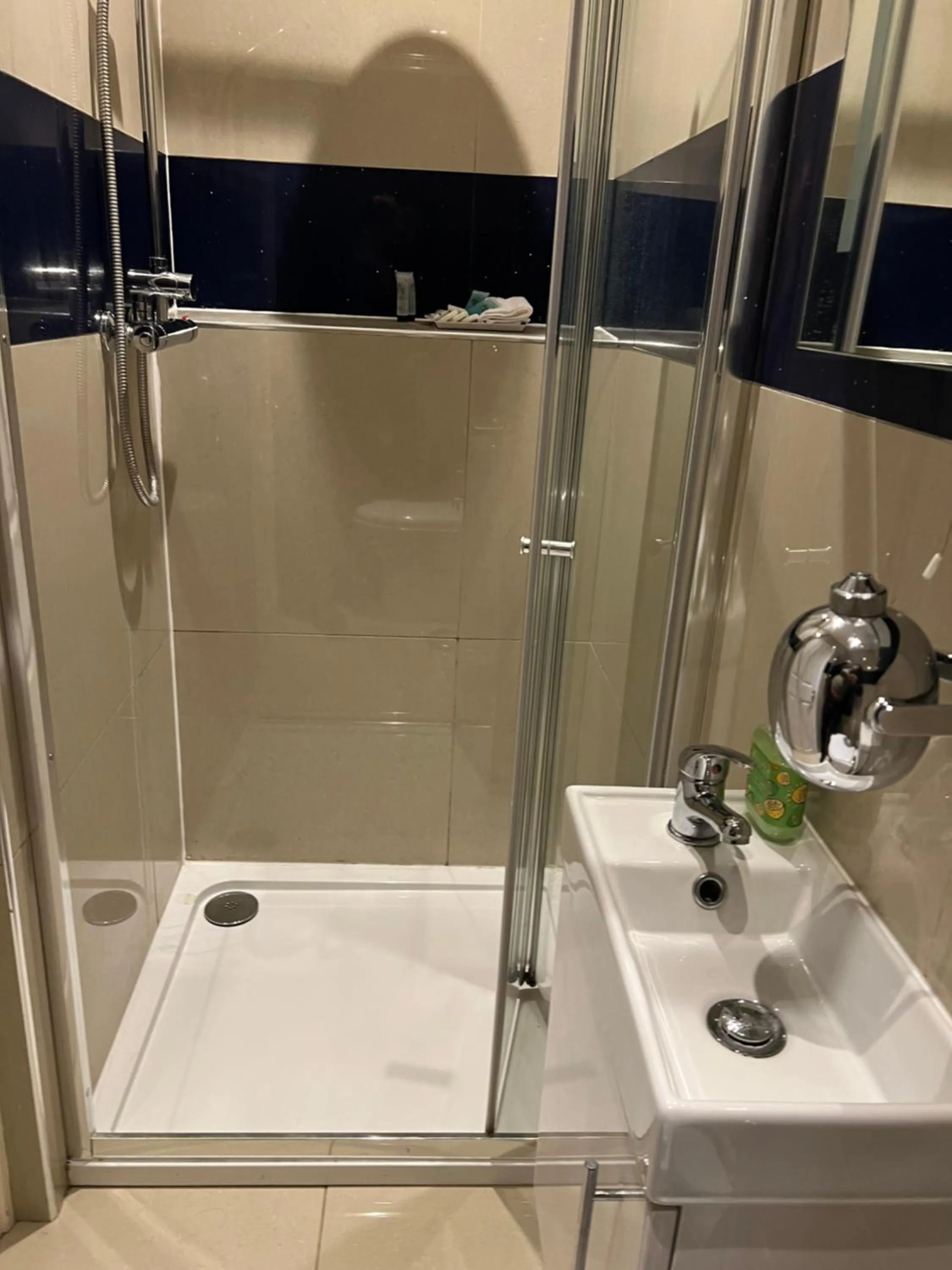 Bathroom in Abbey Canterbury