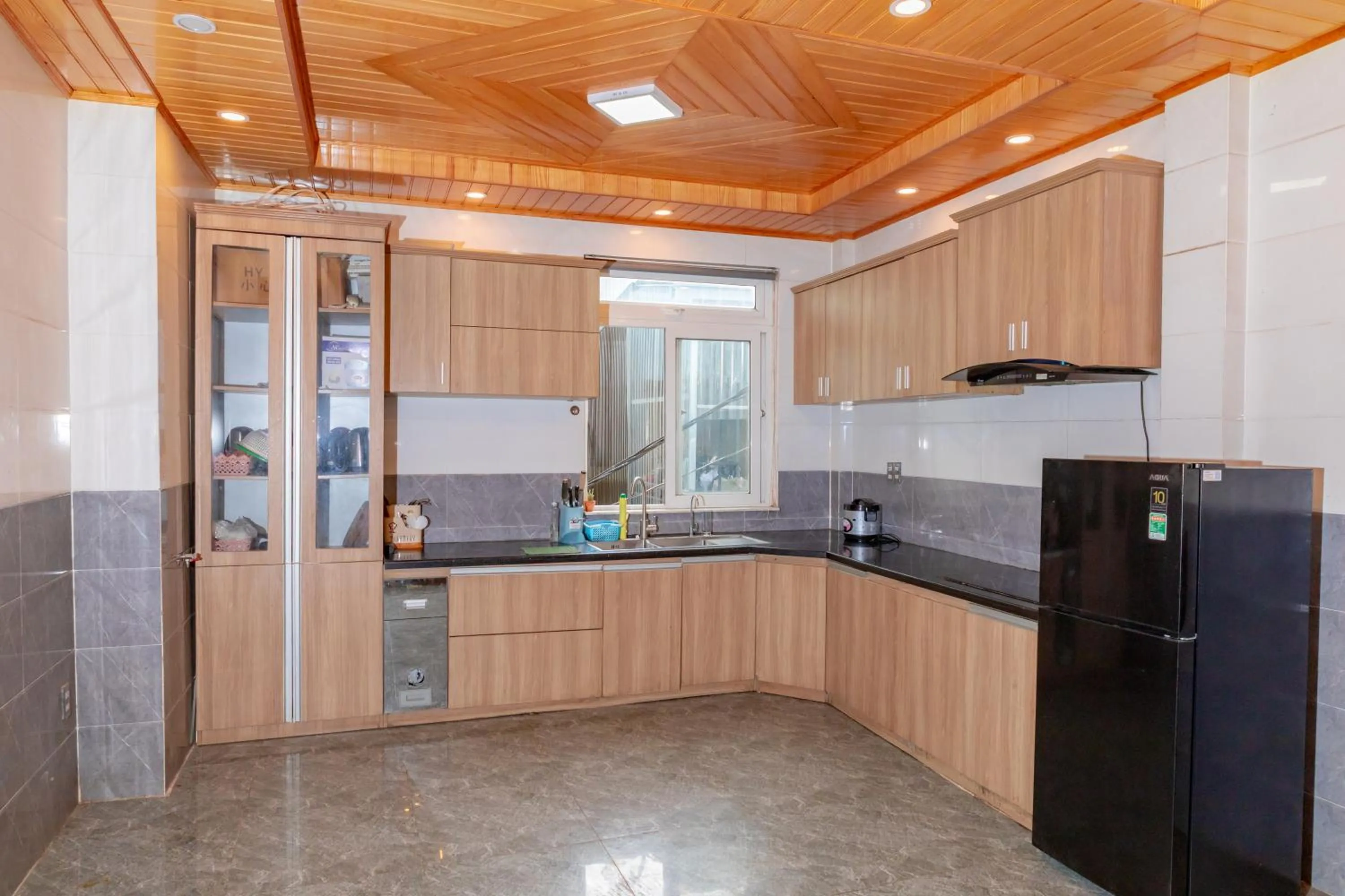 Kitchen or kitchenette in D Home Da Lat 3