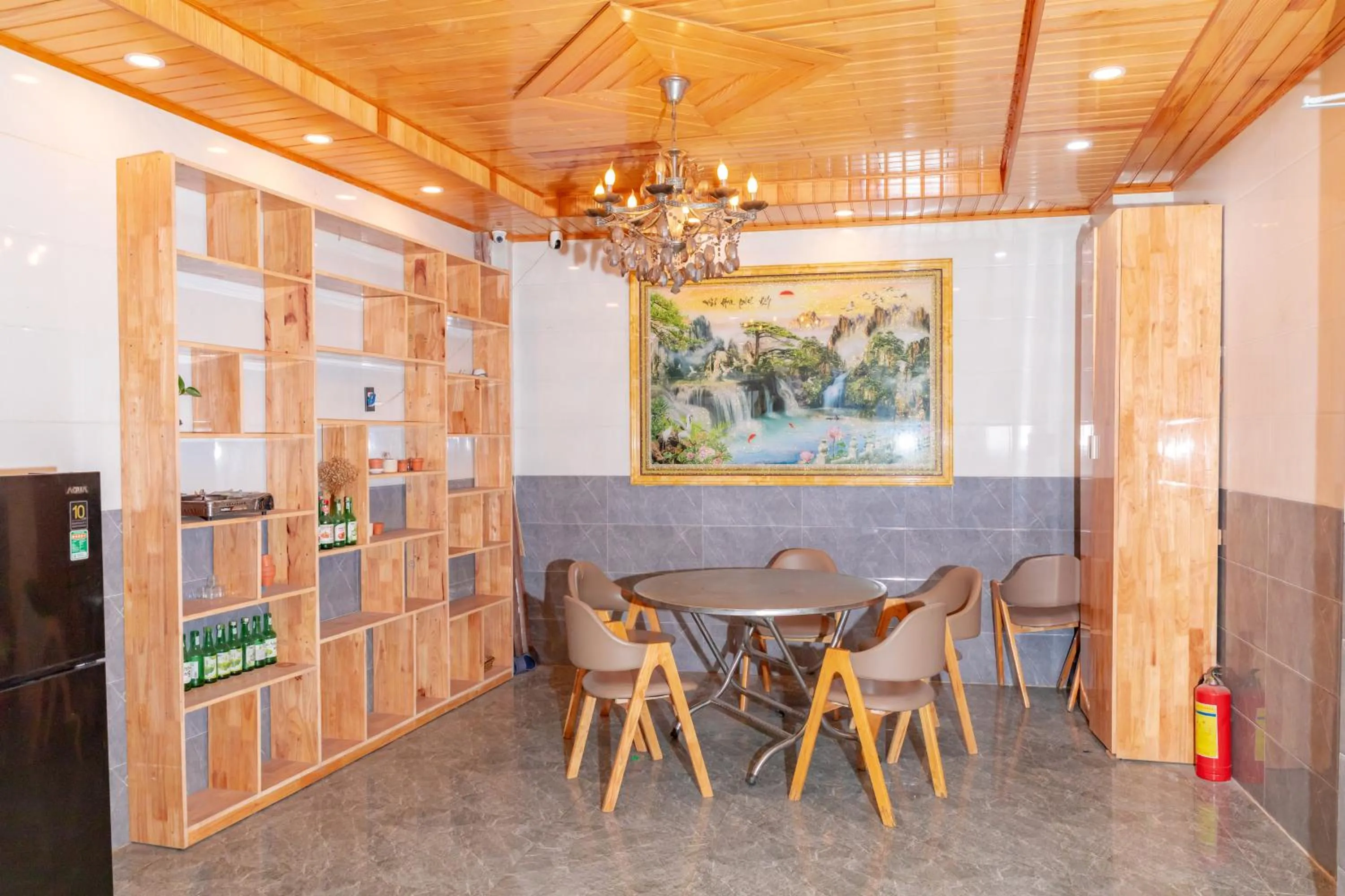 Kitchen or kitchenette in D Home Da Lat 3