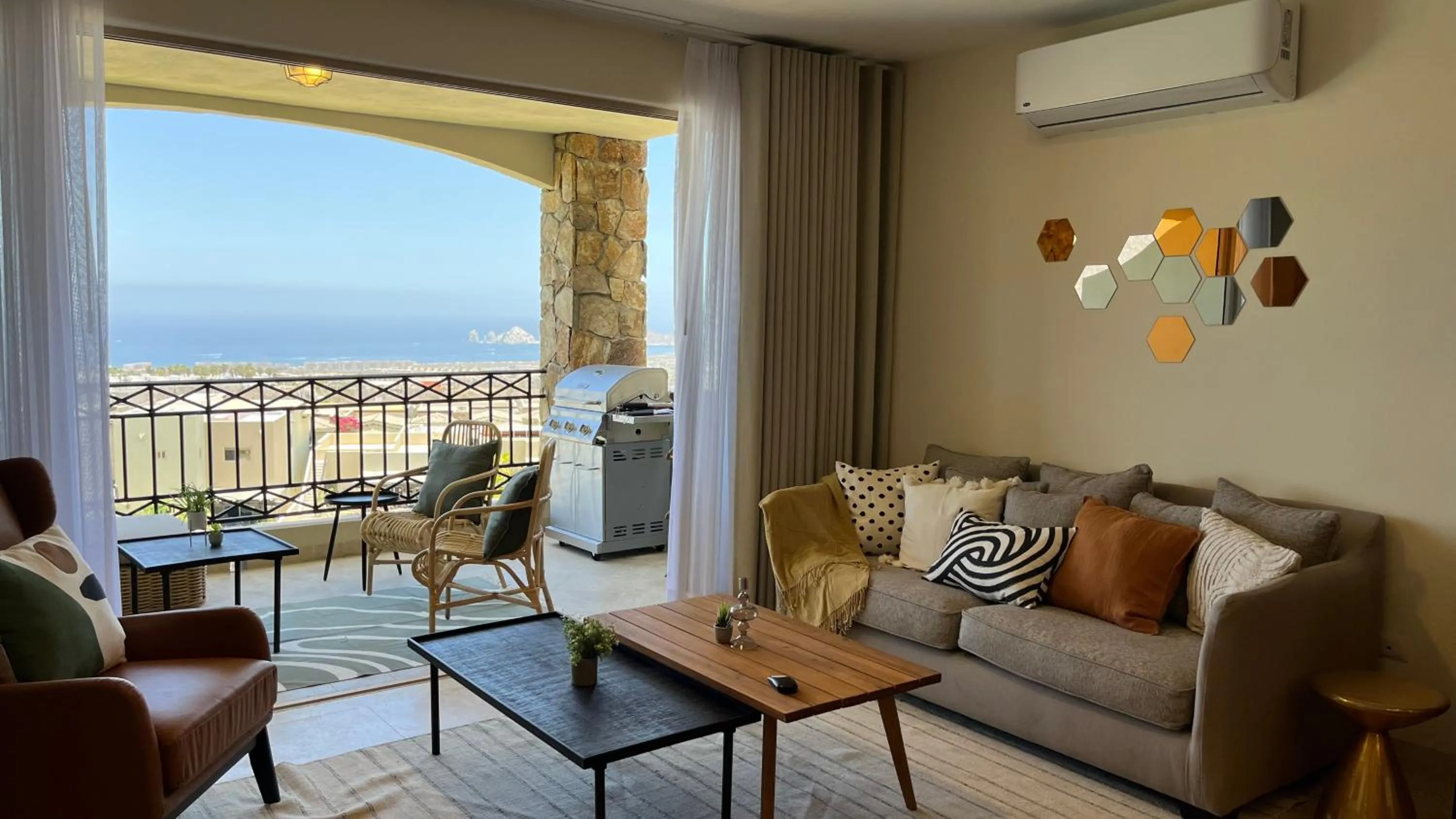 Balcony/Terrace in Beautyful and stuning condo 3bd