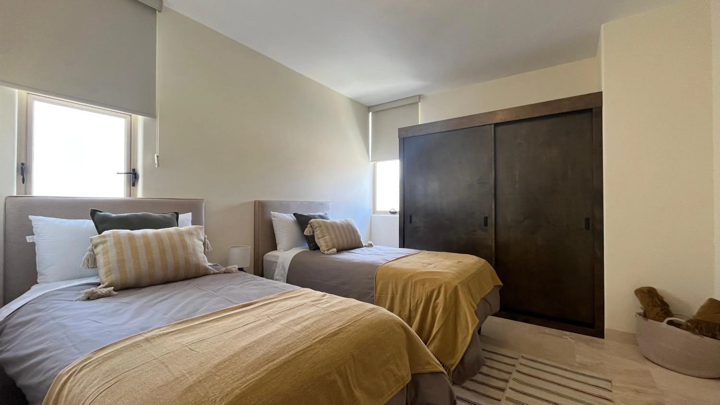 Bed in Beautyful and stuning condo 3bd