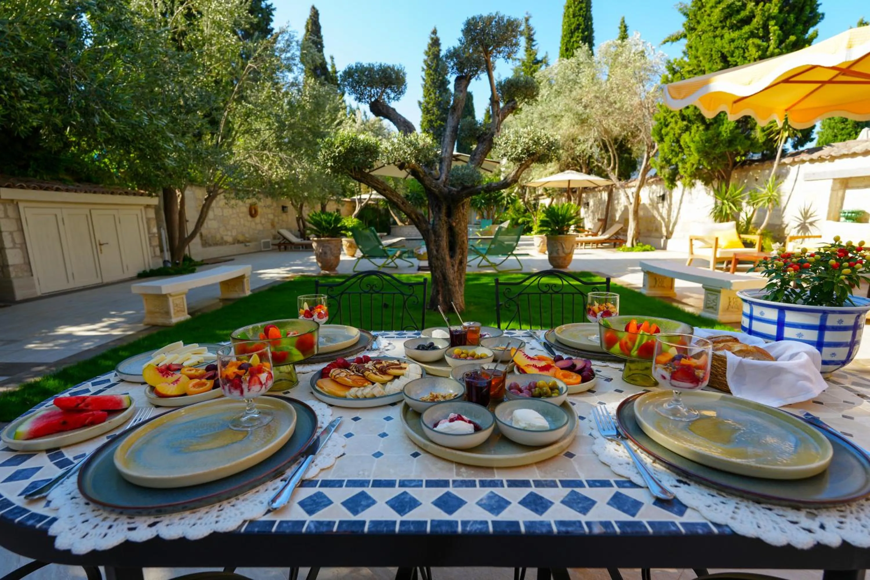 Restaurant/places to eat in Alaçatı Taş Otel