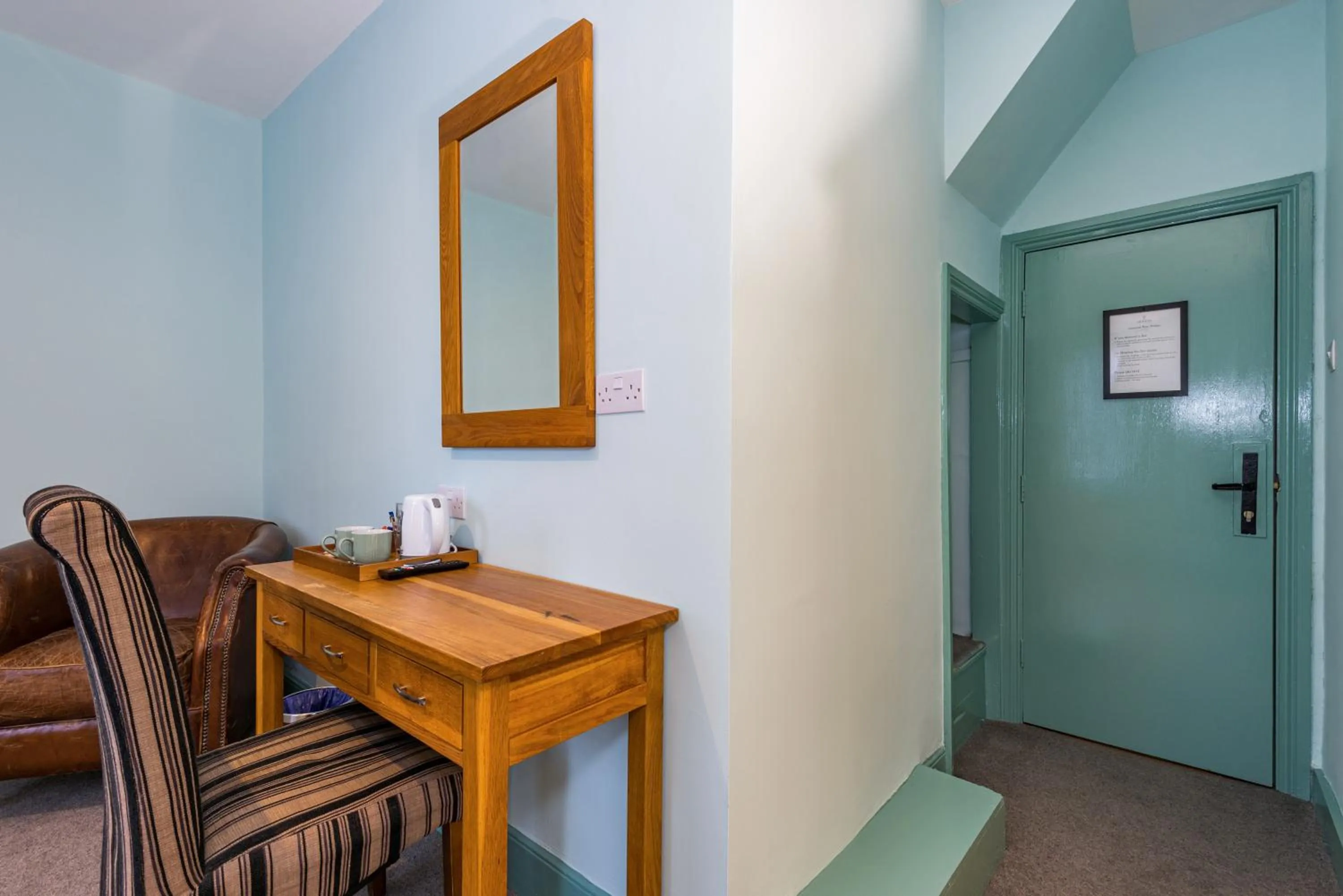 Seating area in The Queens