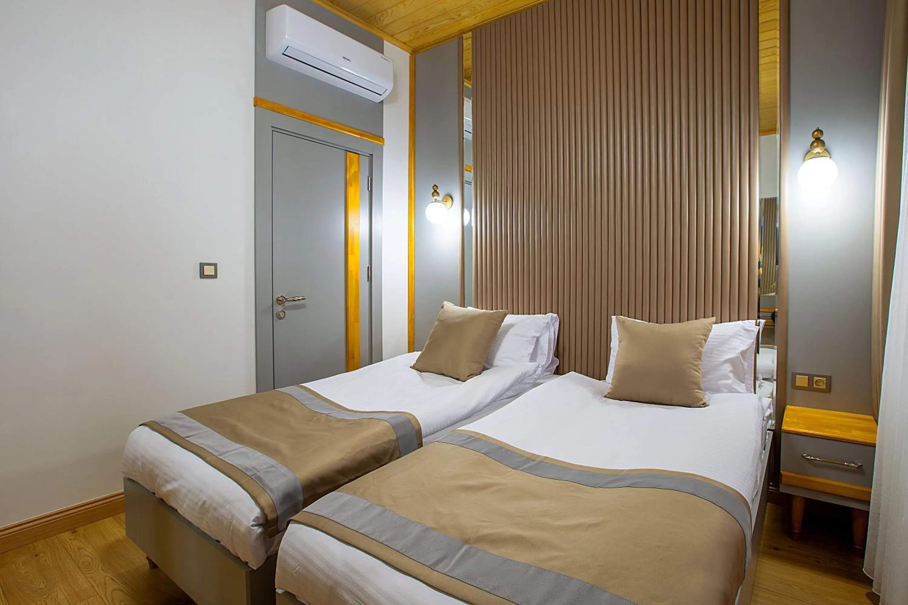 Bed in Guldehan Hotel