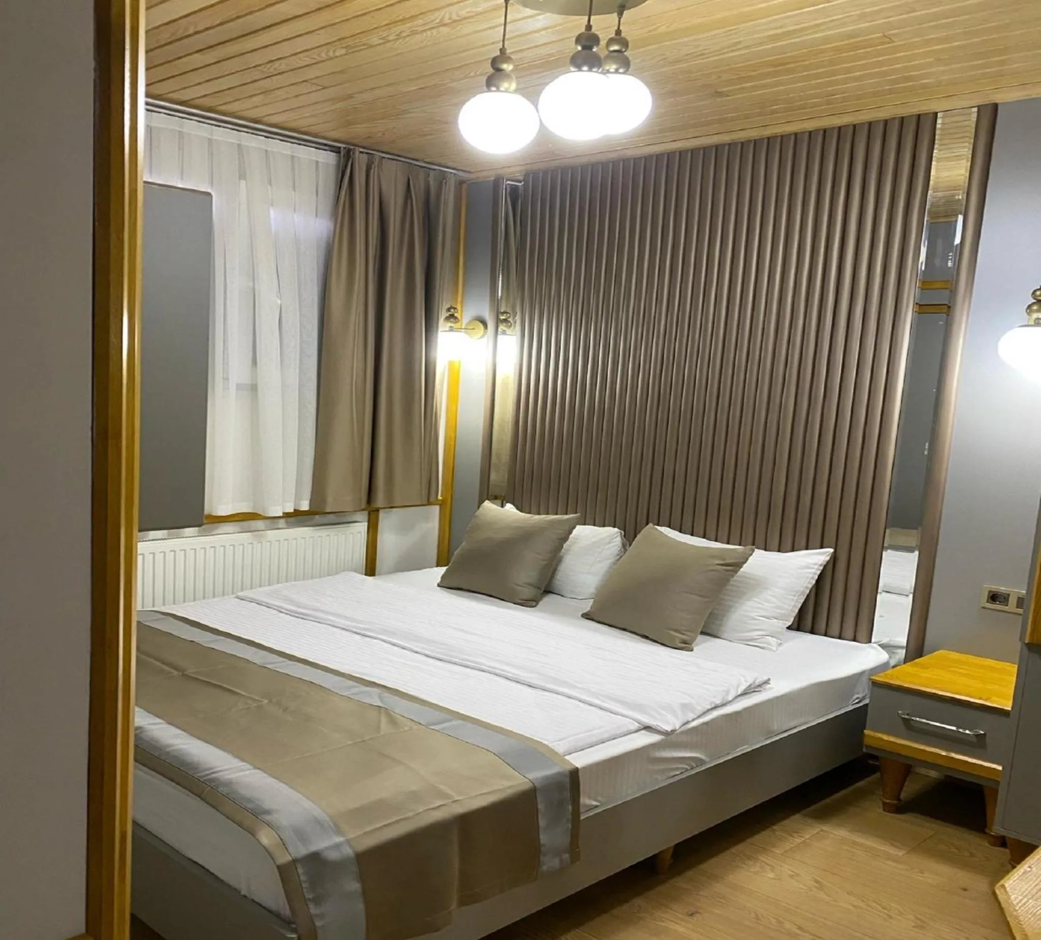 Bedroom, Bed in Guldehan Hotel