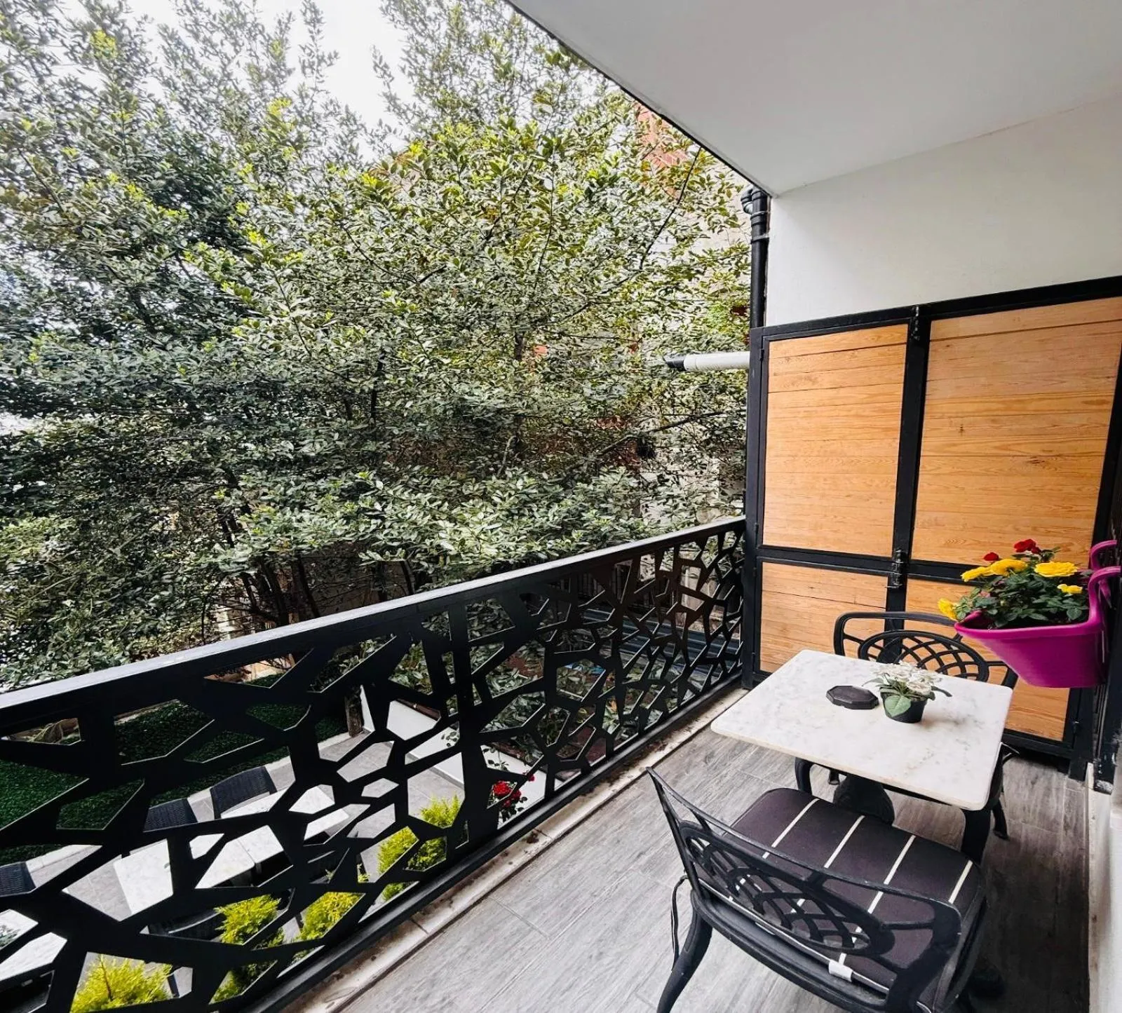 Balcony/Terrace in Guldehan Hotel