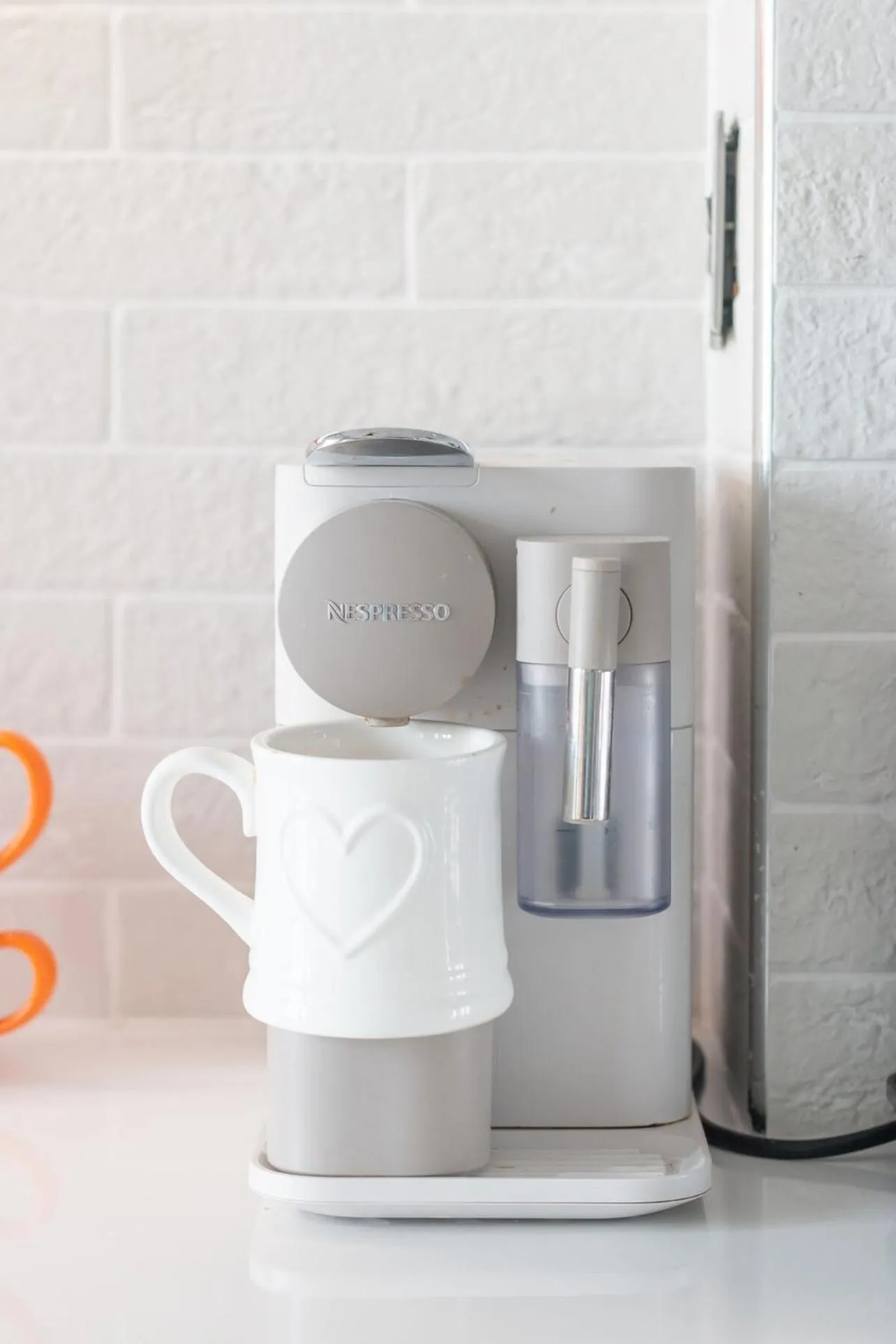 Coffee/tea facilities in Seaview Apt Turner Contemporary, Margate By Adliv