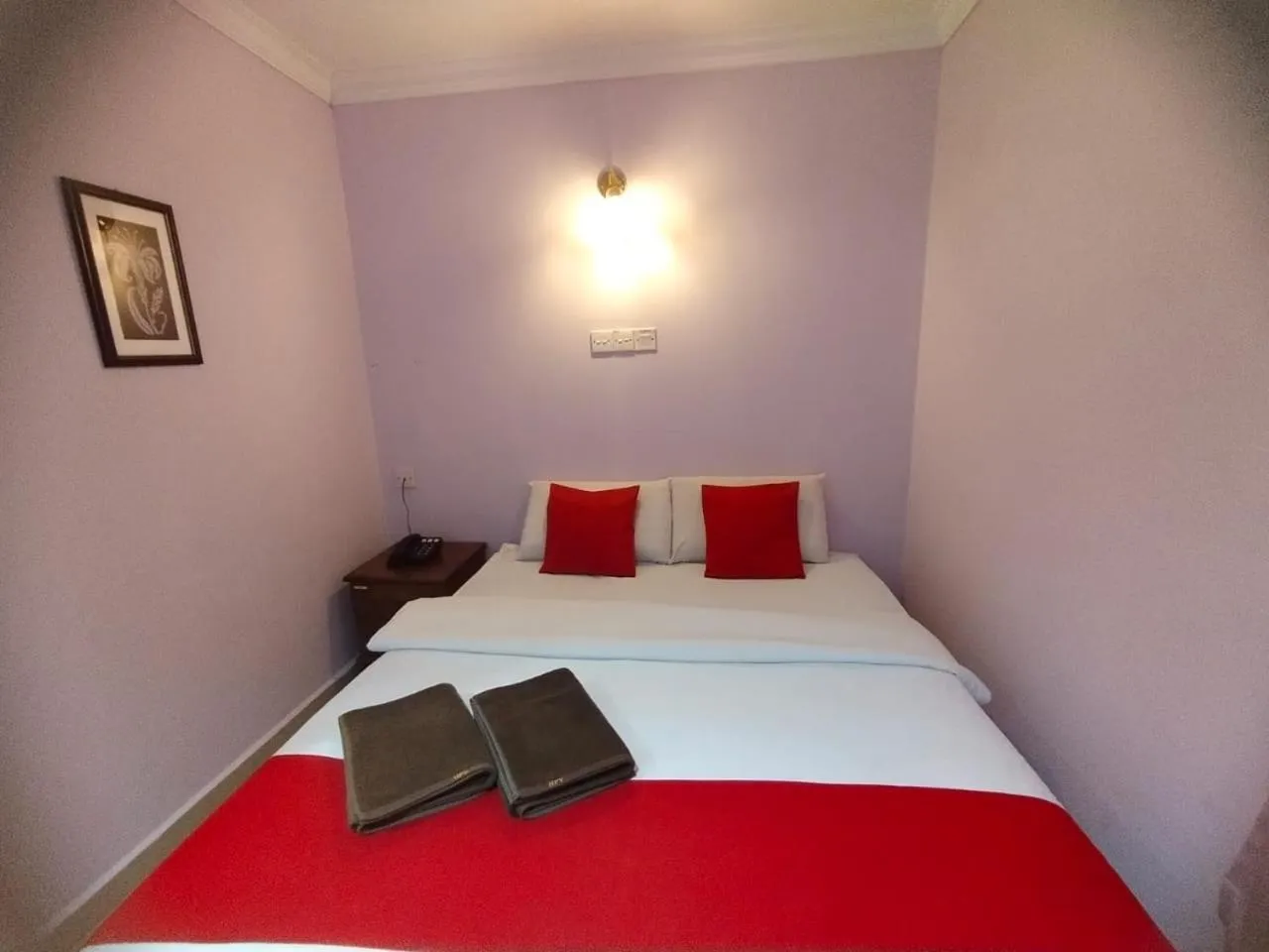 Bed in HOTEL PANTAI VIEW