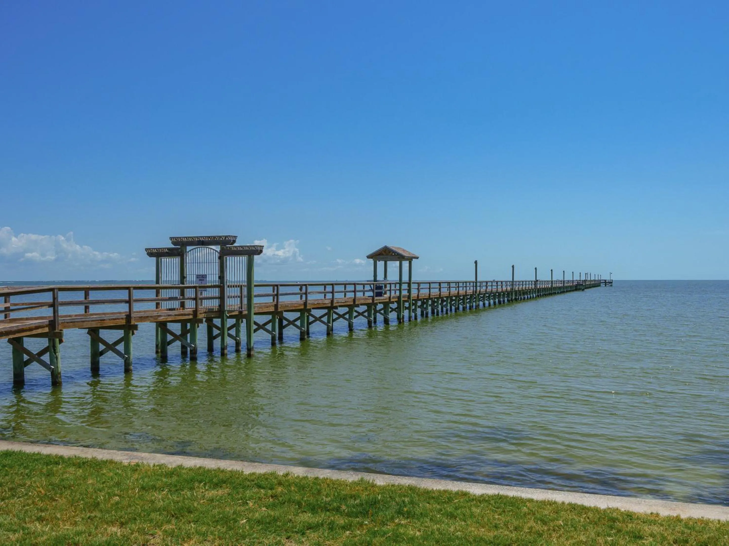 Property building in Bay Breeze Bungalow