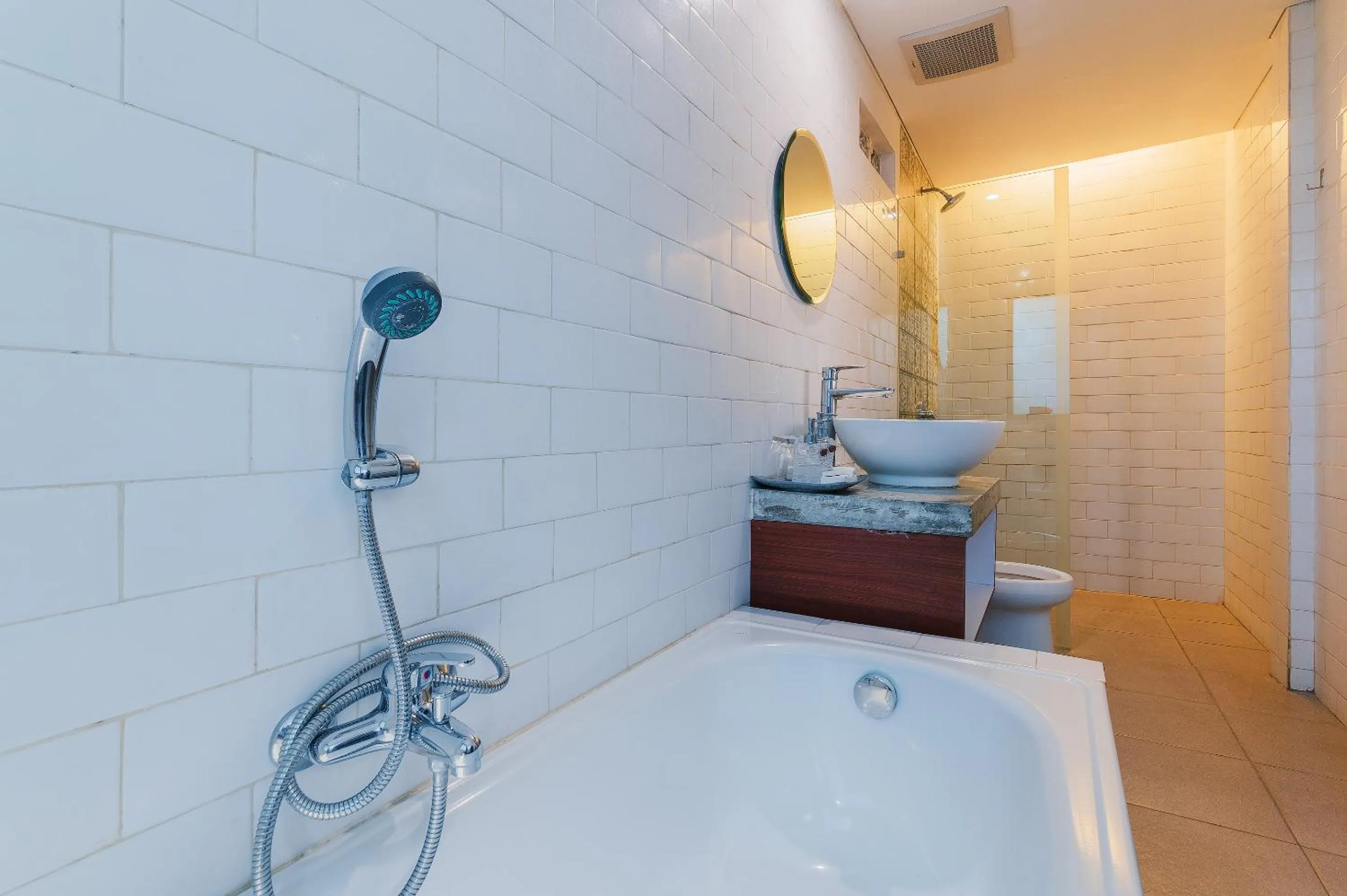 Bath in Gana Hotel & Restaurant