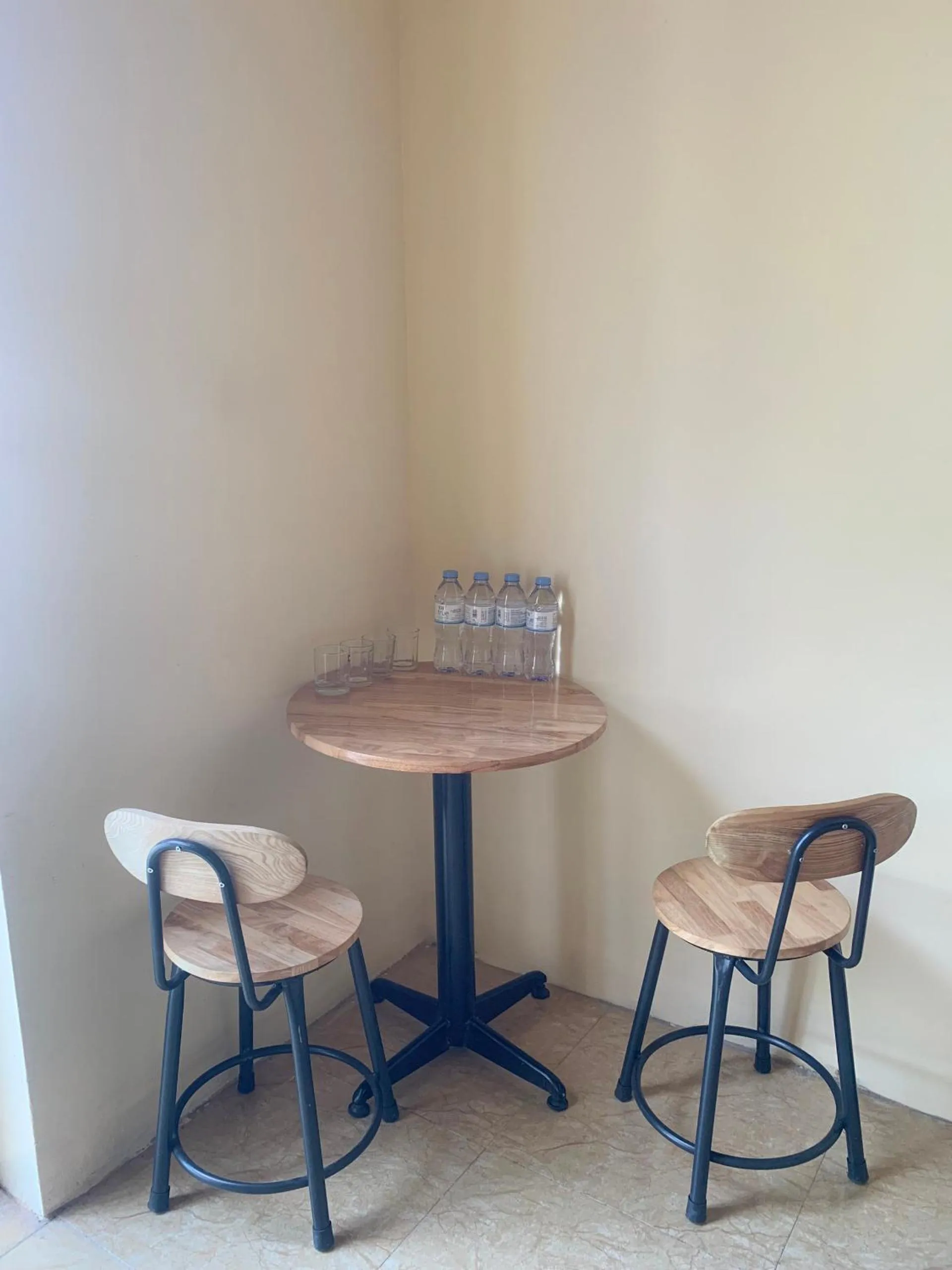 Area and facilities in KHU DU LỊCH SINH THÁI HÒN MÁT