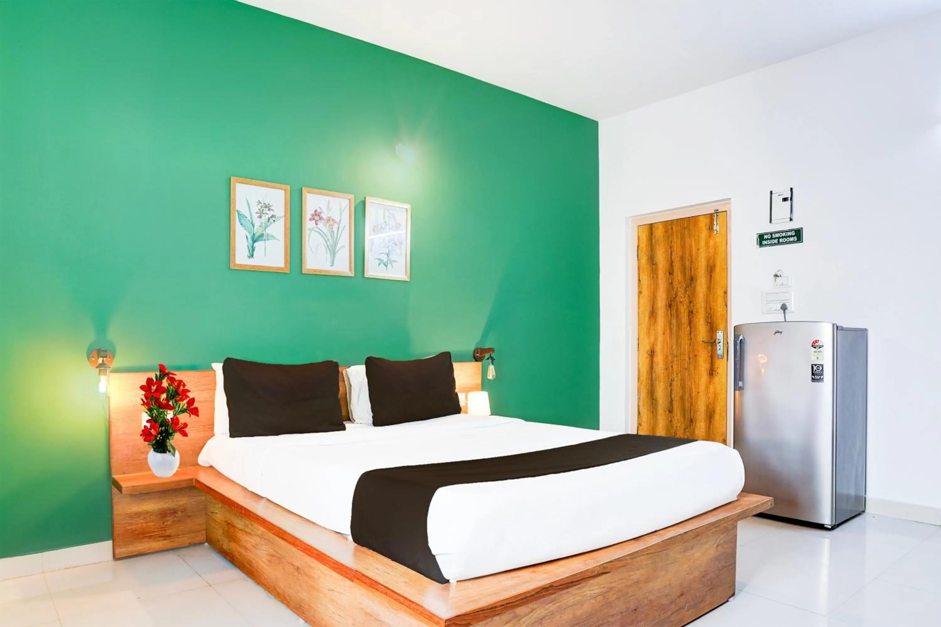 Bedroom, Bed in Super Collection O Sarjapura Road Kasavanahalli