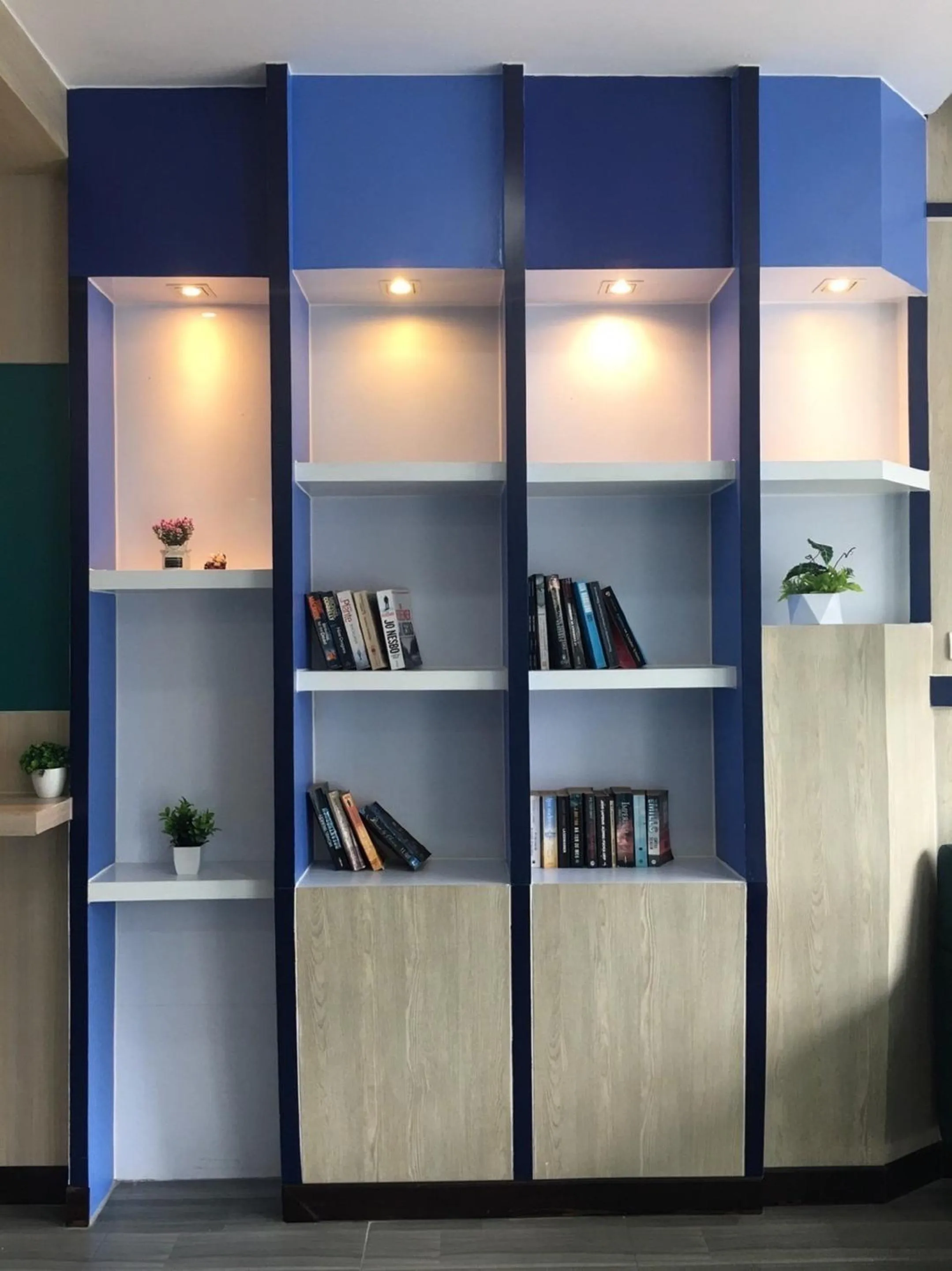 Decorative detail in iCheck inn Chill Patong