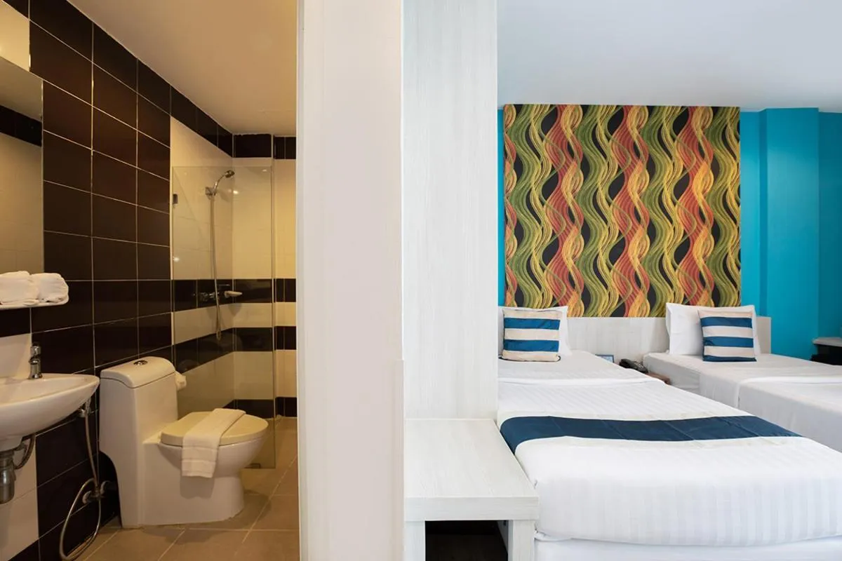 Photo of the whole room, Bed in iCheck inn Chill Patong