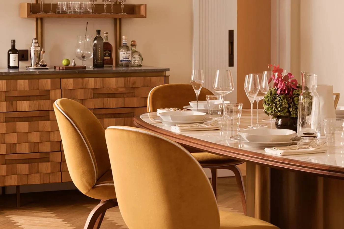 Living room in Rosewood Munich