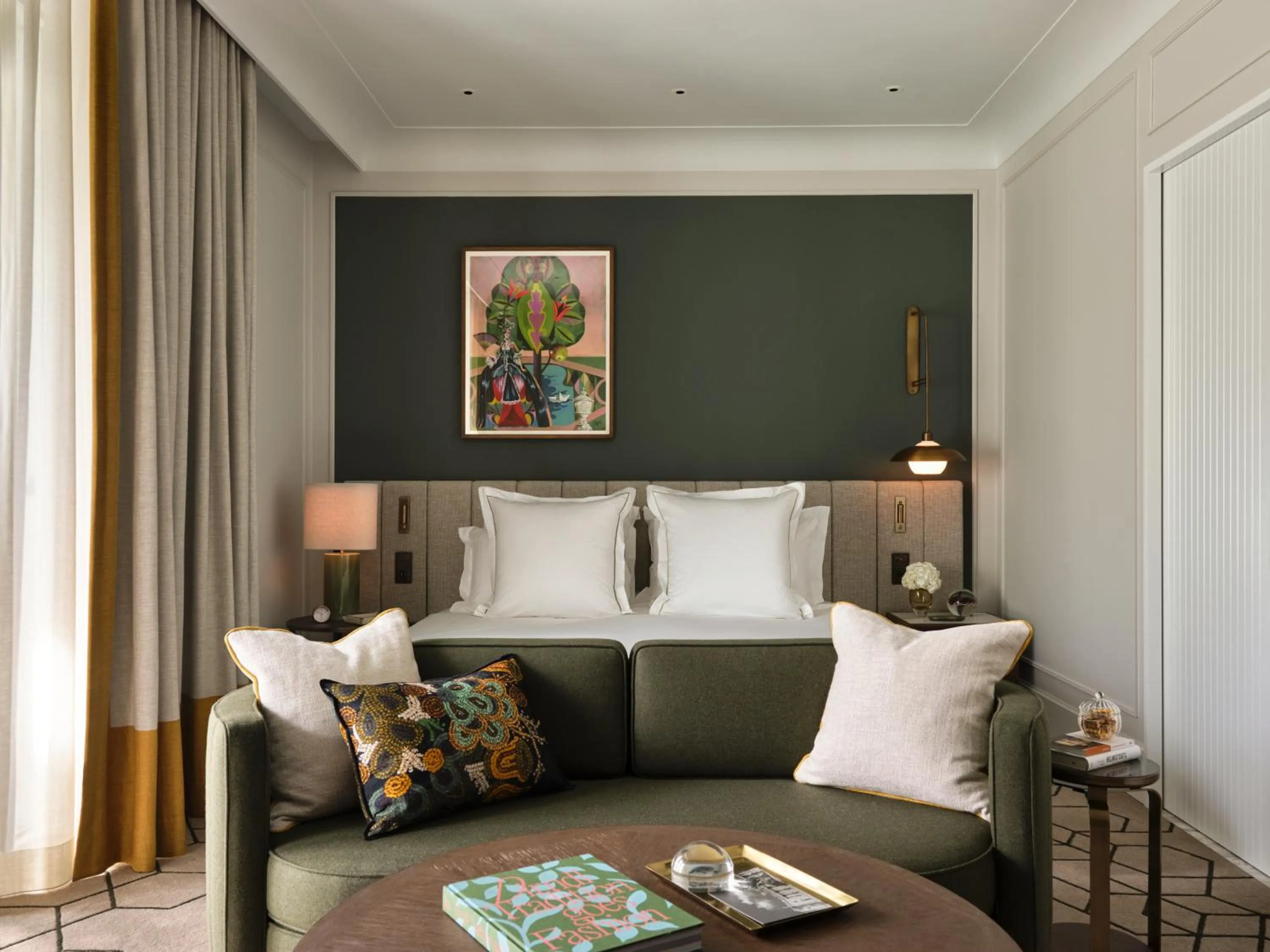 Bedroom, Bed in Rosewood Munich