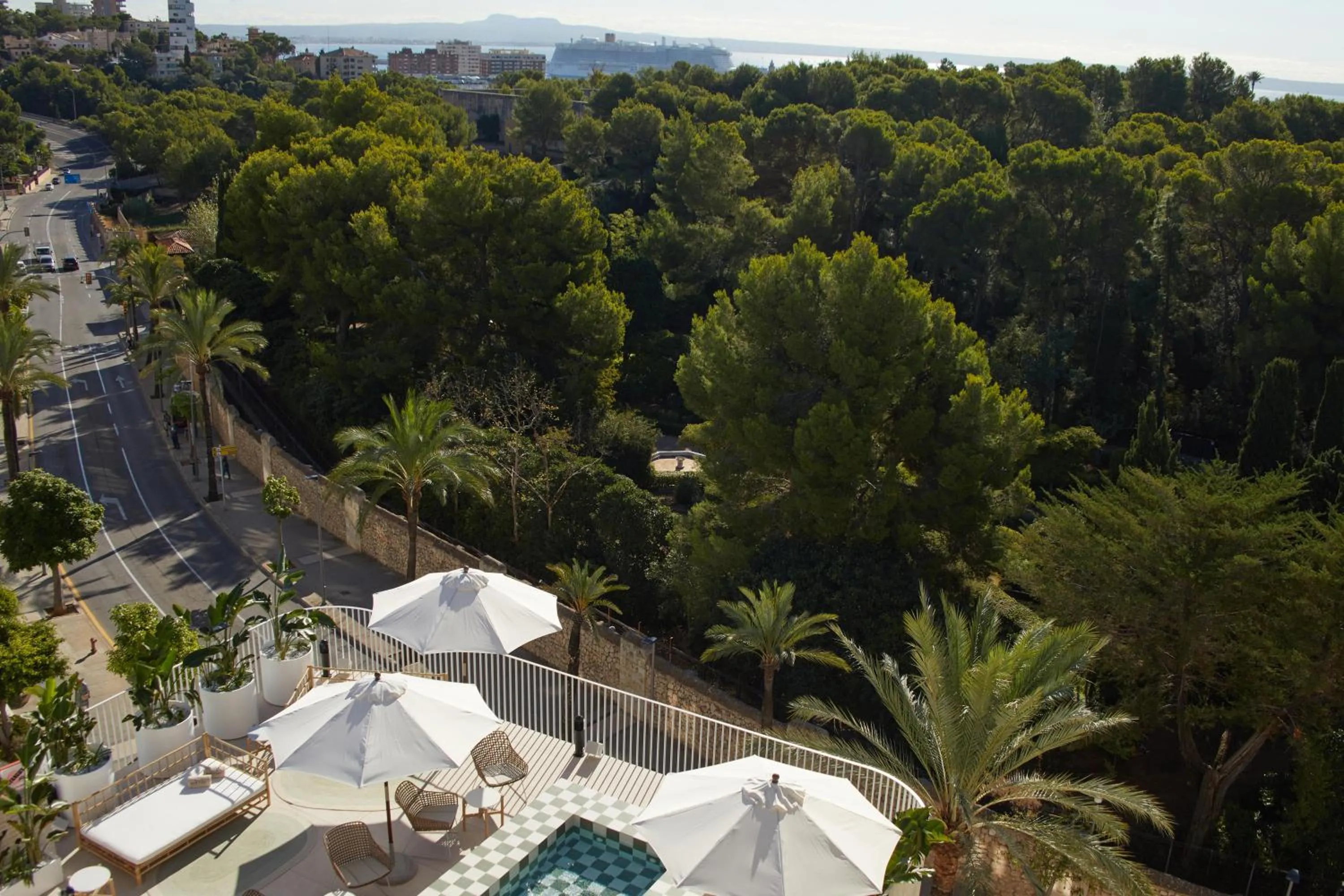 Balcony/Terrace in Belle Marivent Mediterranean Petit Hotel