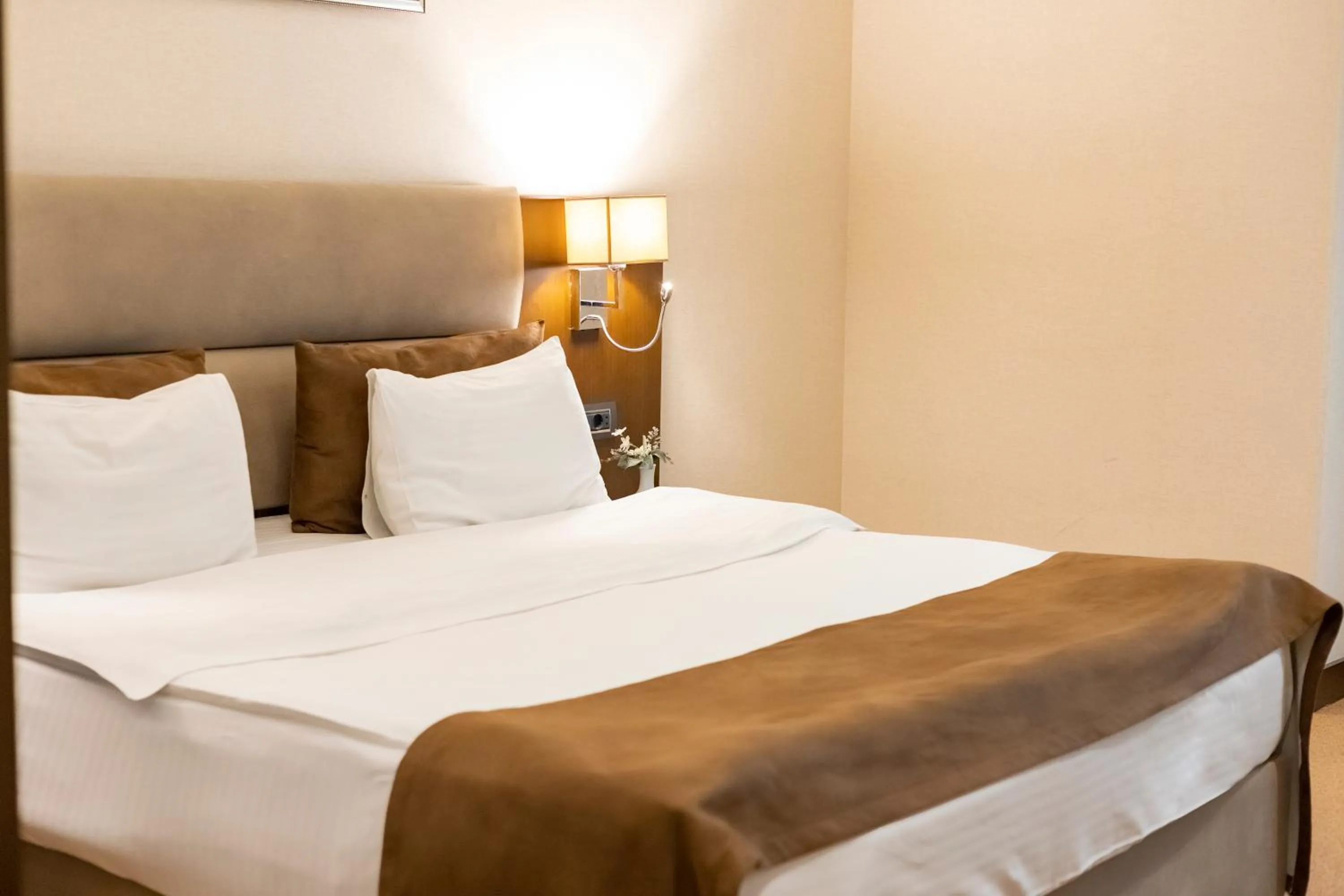 Bed in The Diamond Hotel Baku