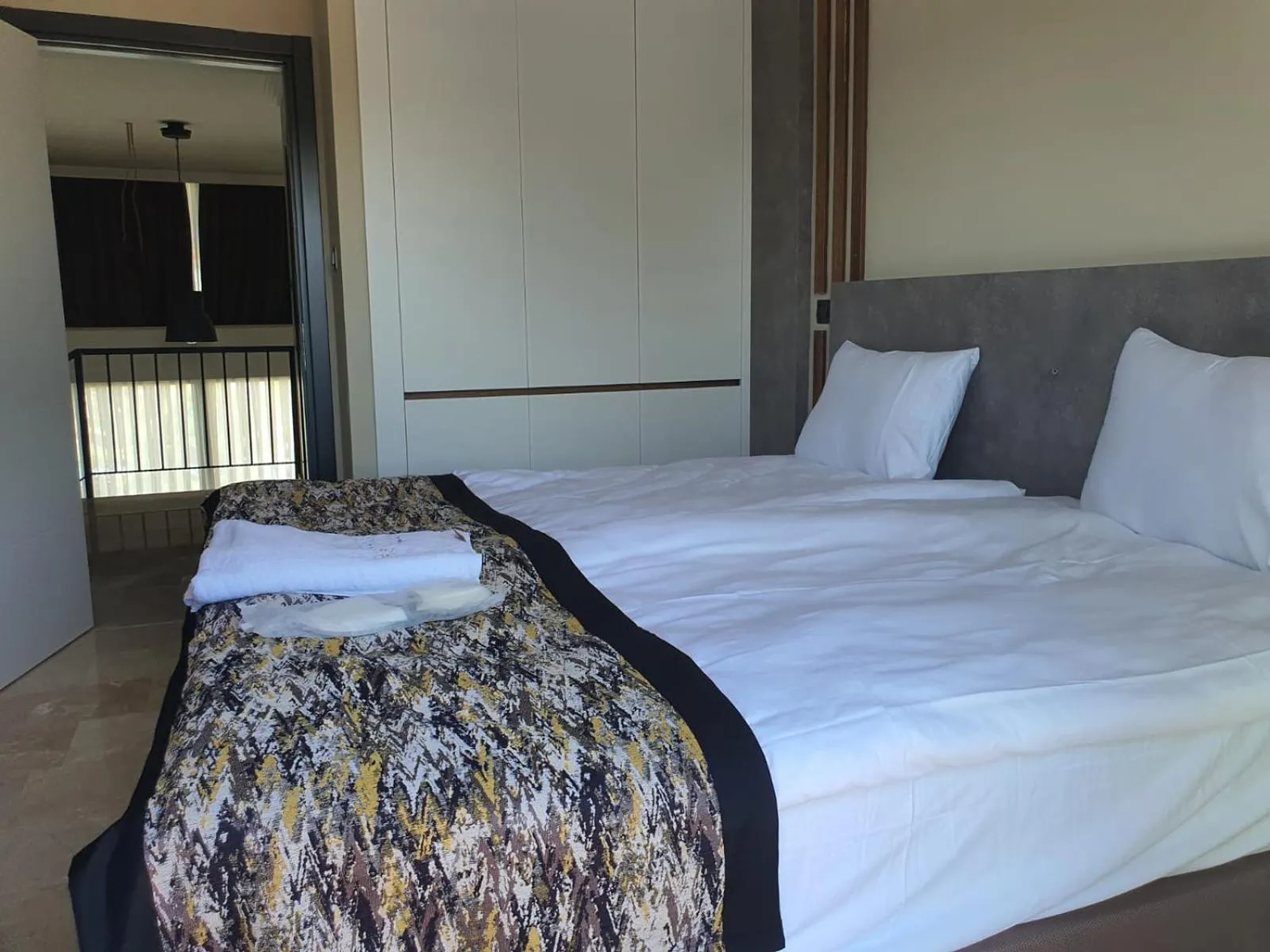 Bed in Del Mare Park