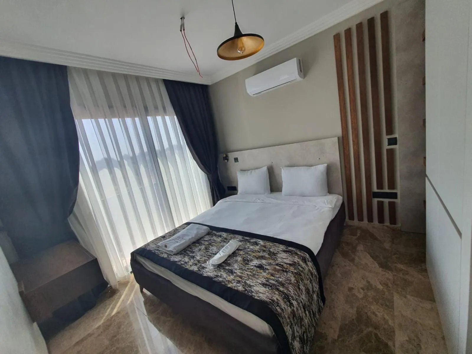 Bed in Del Mare Park