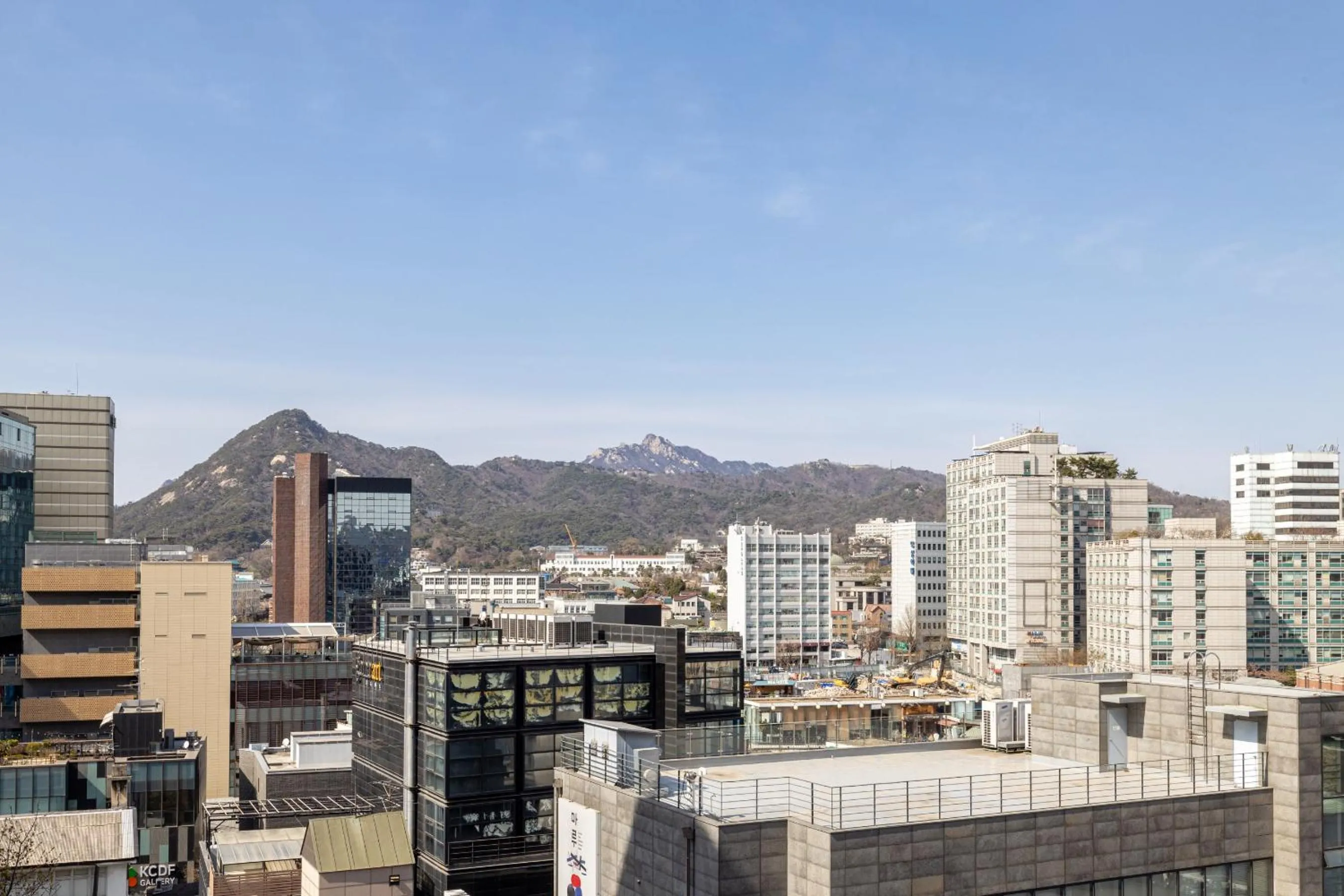 View (from property/room) in Hotel Sunbee Insadong