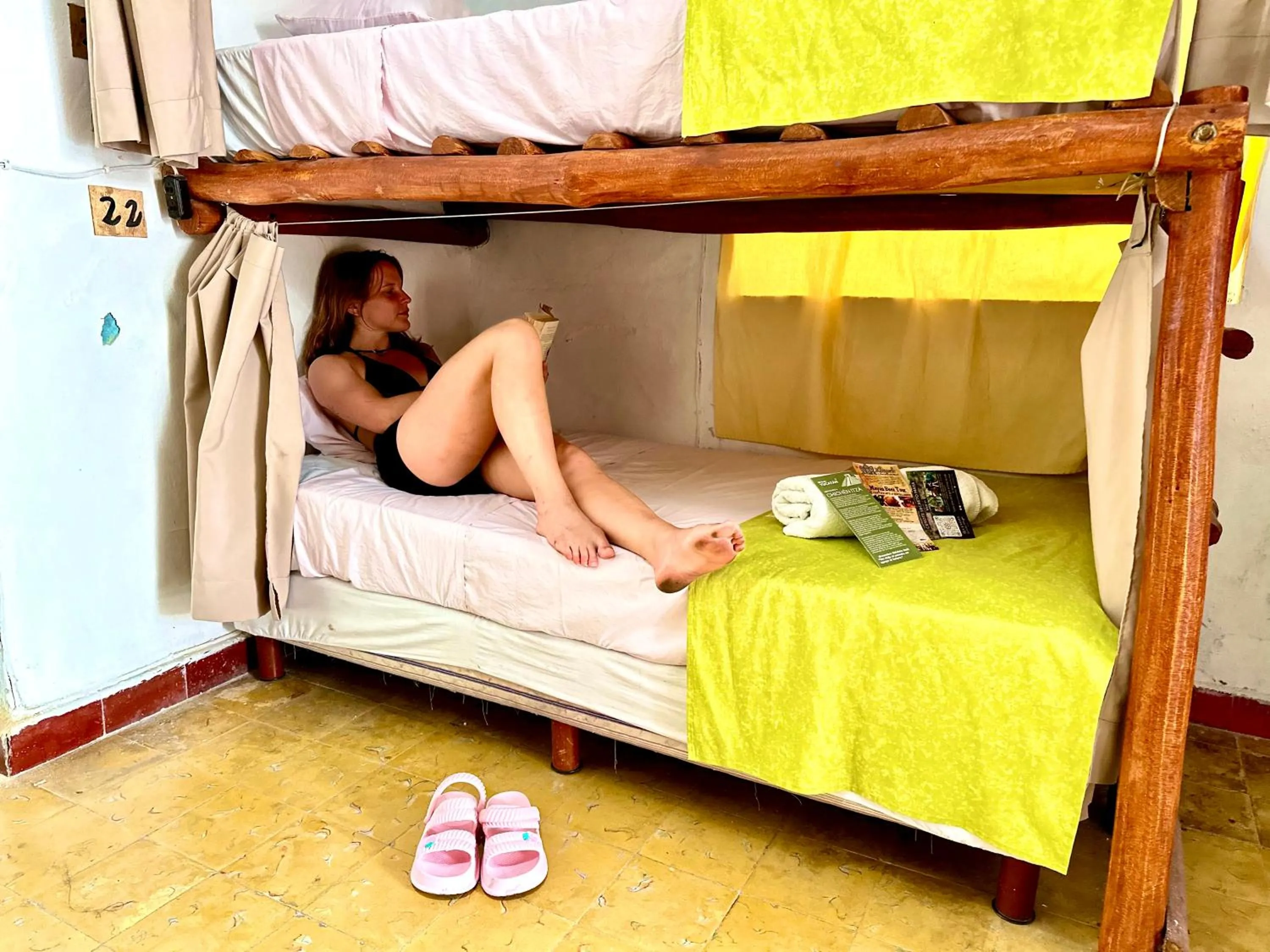 Bed in Guacamayas Hostel and Social Laundry