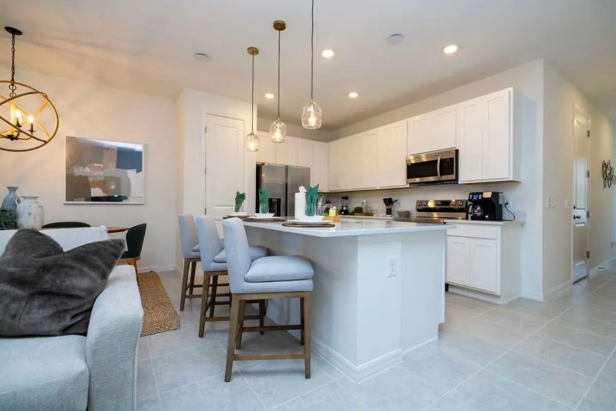 Charming 3Bd Close to Disney at Festival 1026