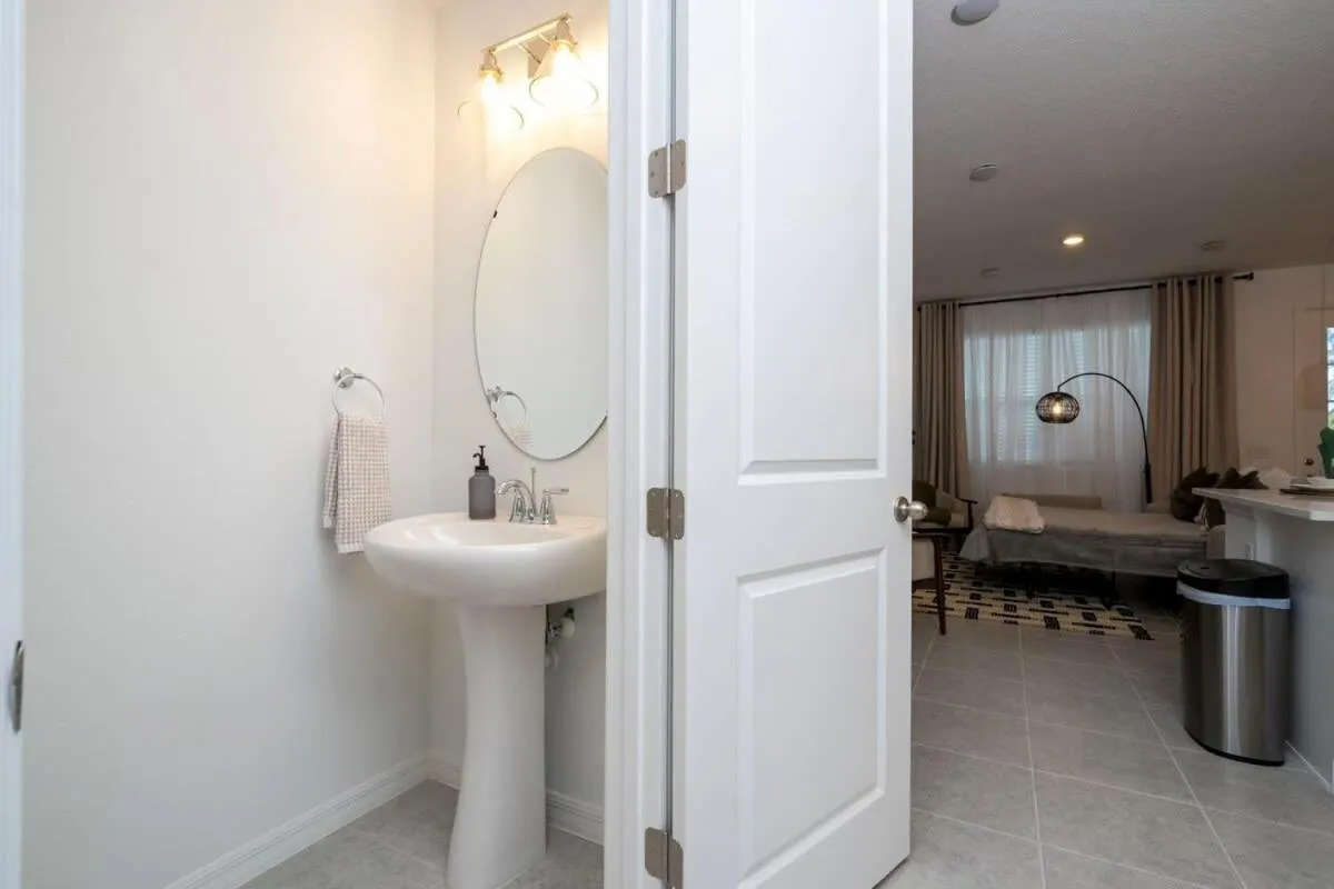 Charming 3Bd Close to Disney at Festival 1026