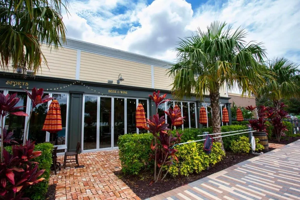 Charming 3Bd Close to Disney at Festival 1026