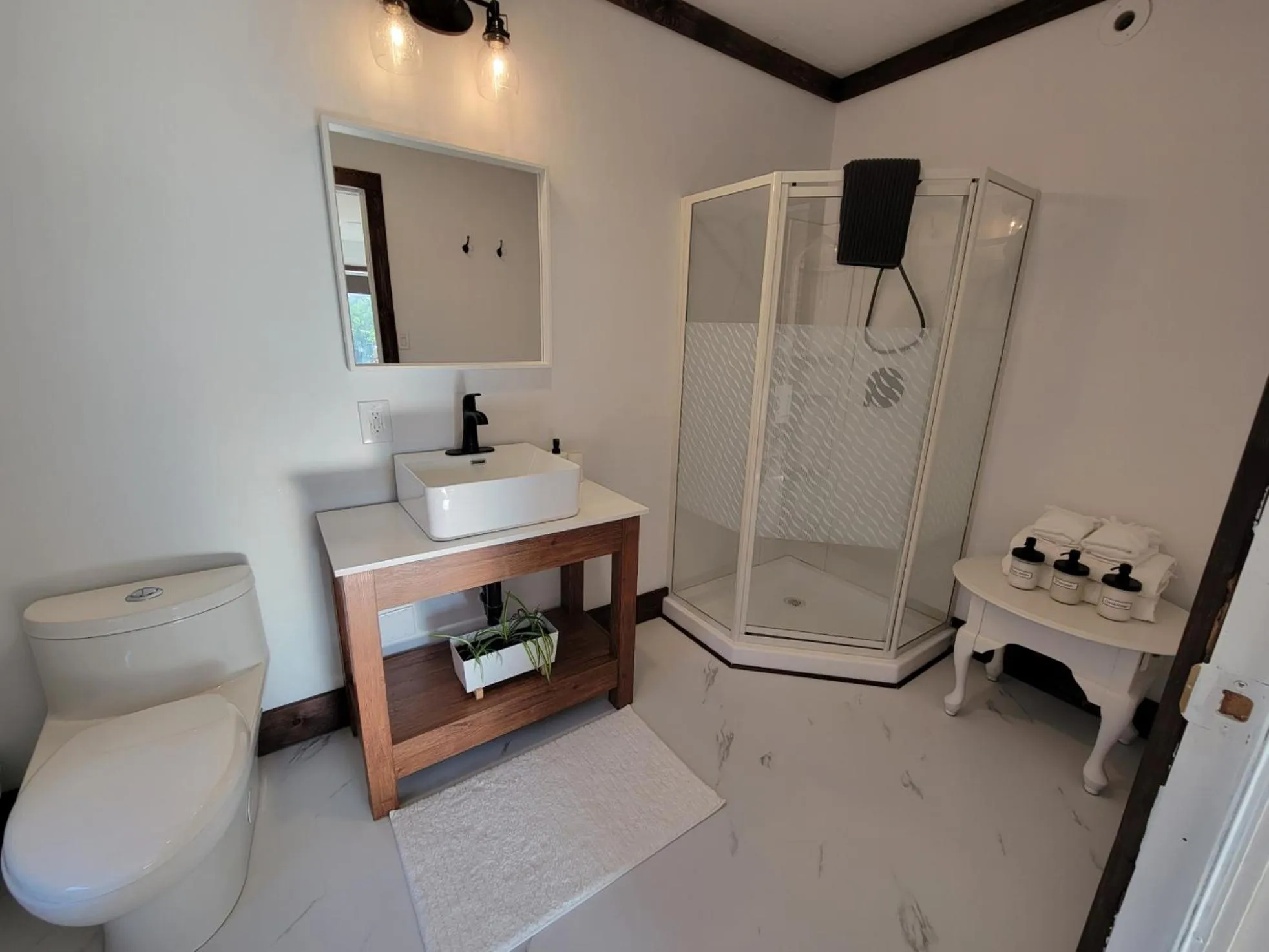 Shower in Stone House Kenora