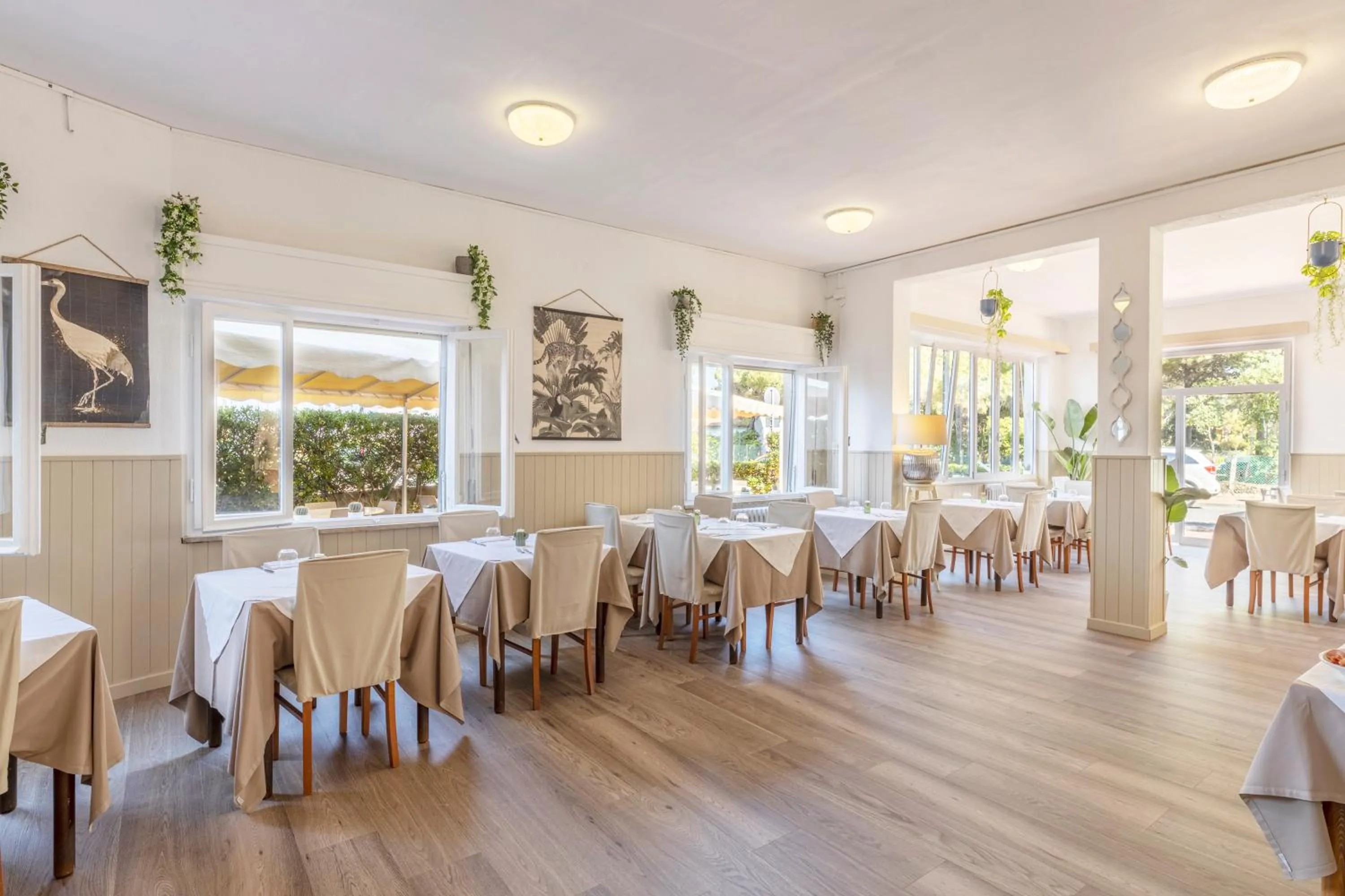 Restaurant/places to eat in Hotel Quisisana