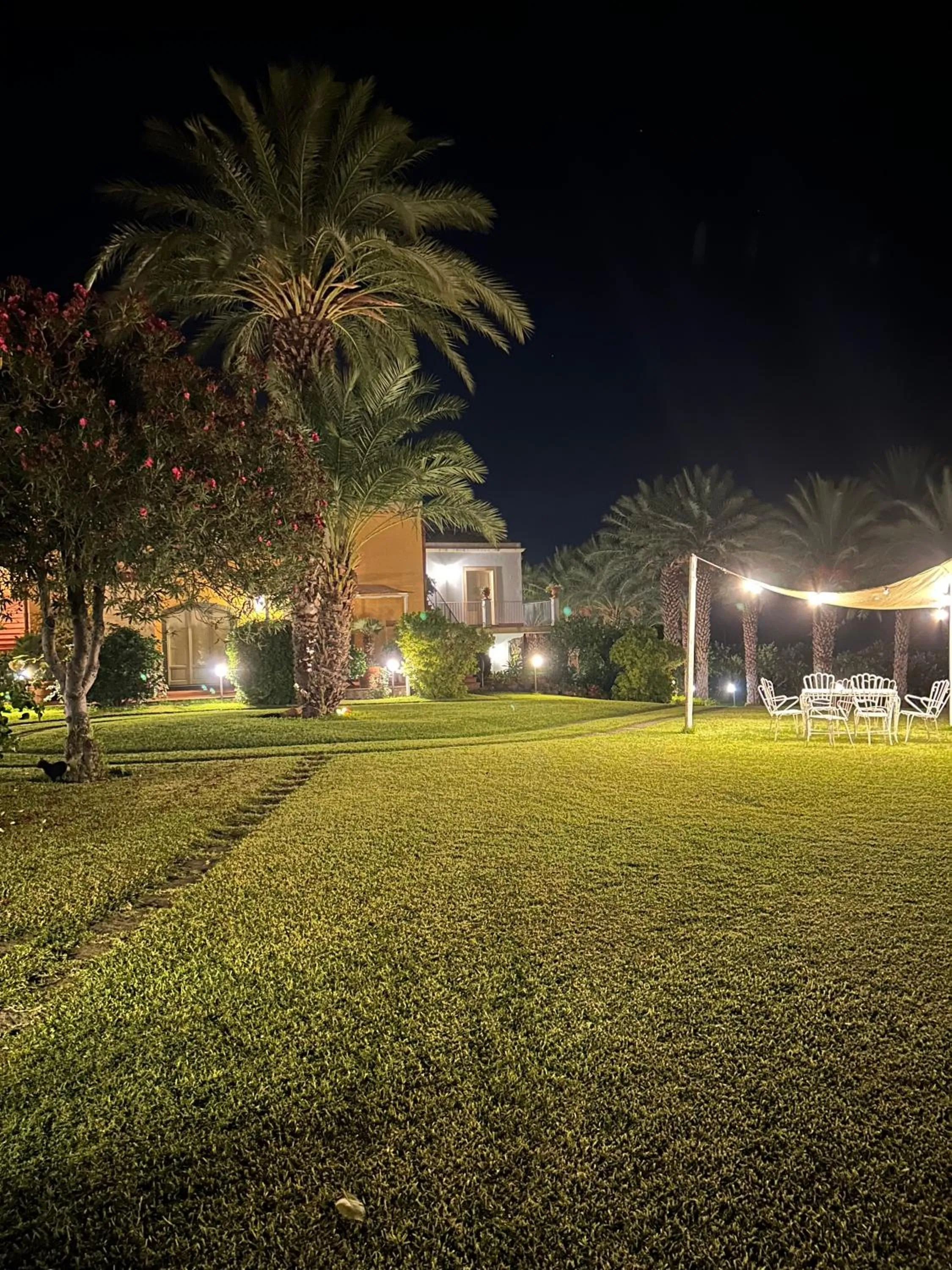 Garden in Torre Archirafi Resort