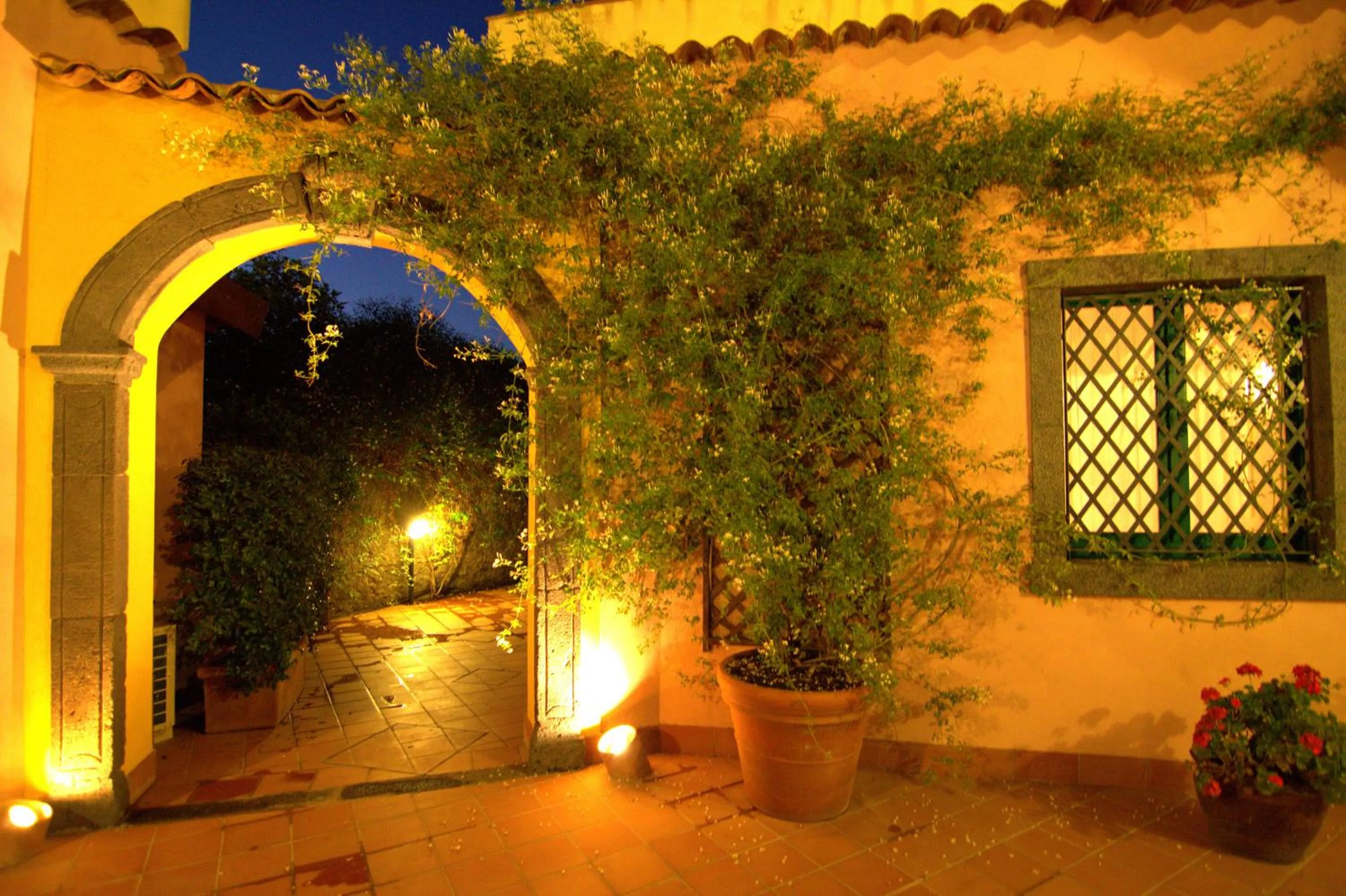 Decorative detail in Torre Archirafi Resort