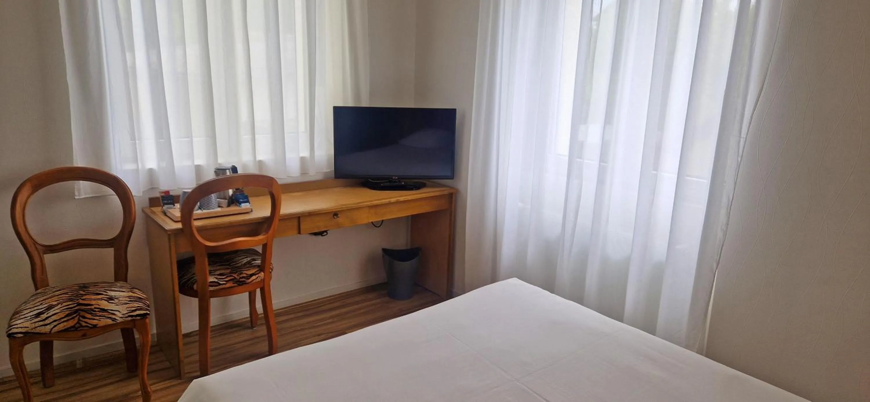 TV and multimedia, Bed in Beau Rivage