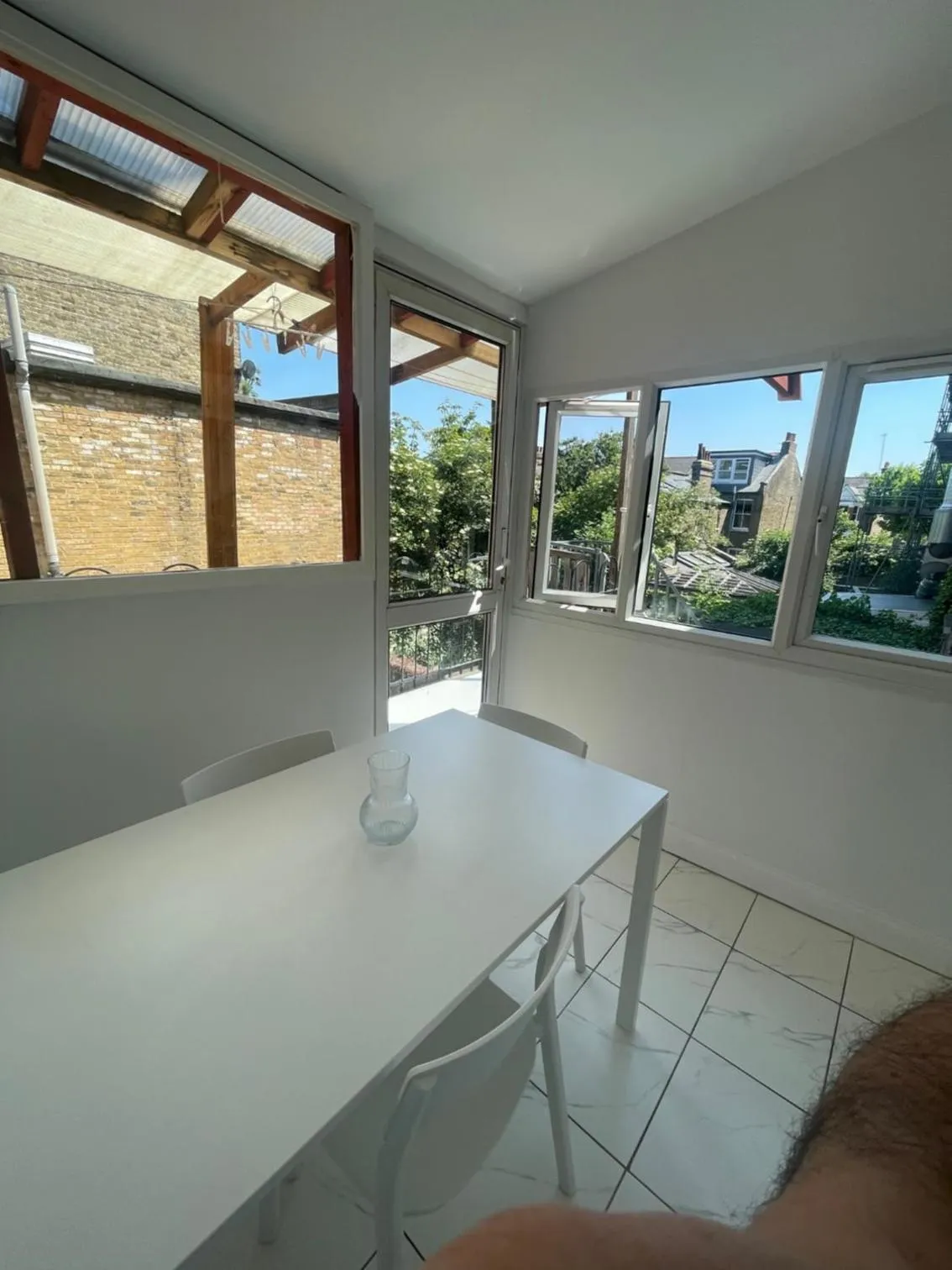 Patio in Chamberlayne Inn