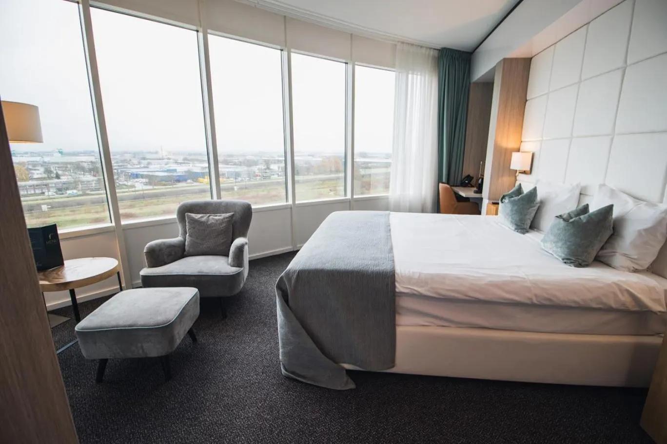Photo of the whole room, Bed in Van der Valk Hotel Tiel