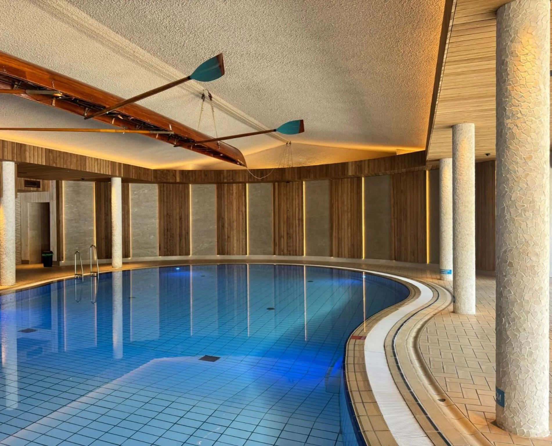 Swimming pool in Van der Valk Hotel Tiel