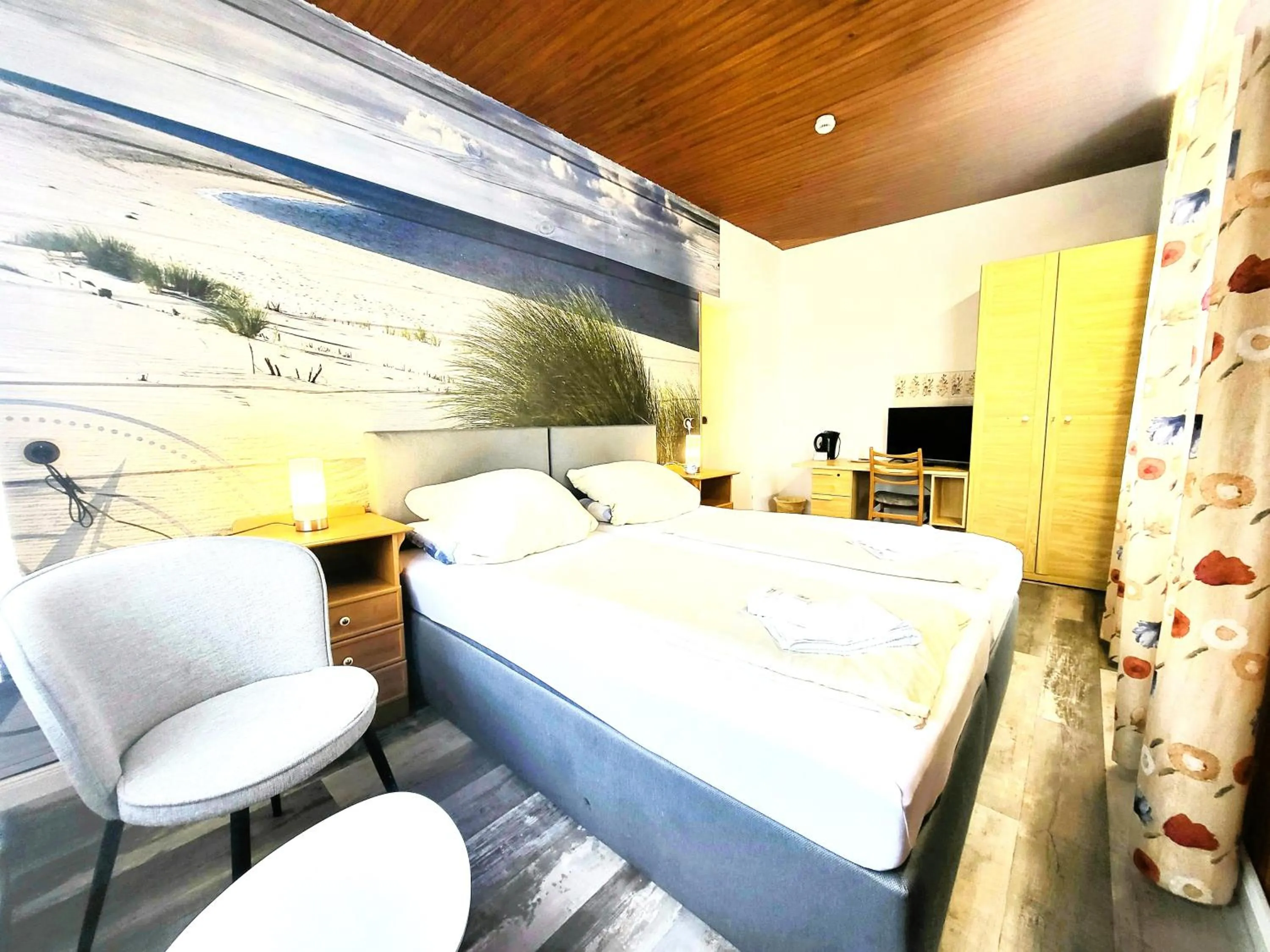 Bed in City Center Hotel Garni Cuxhaven