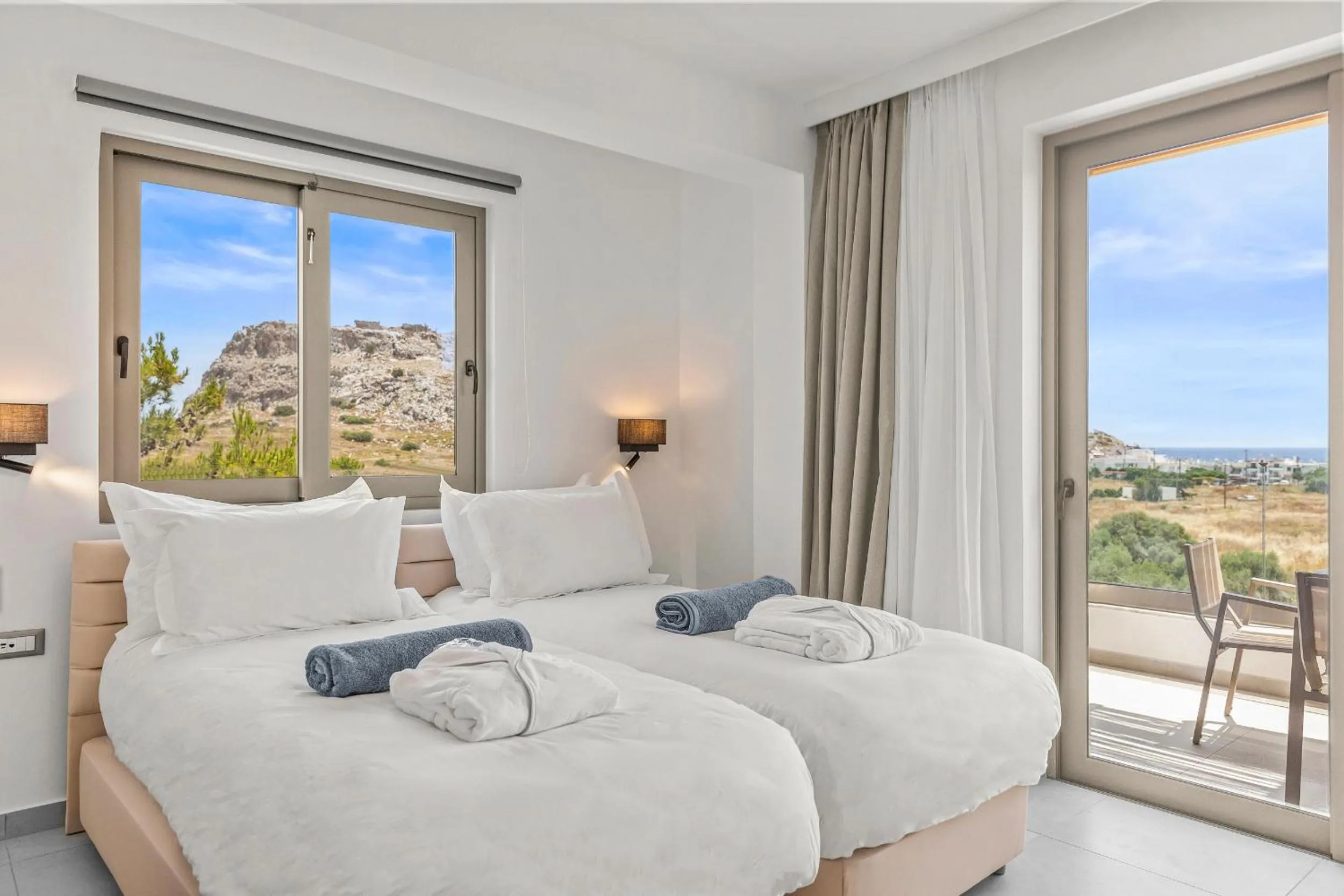 View (from property/room), Bed in KOUROS STONE SUITES