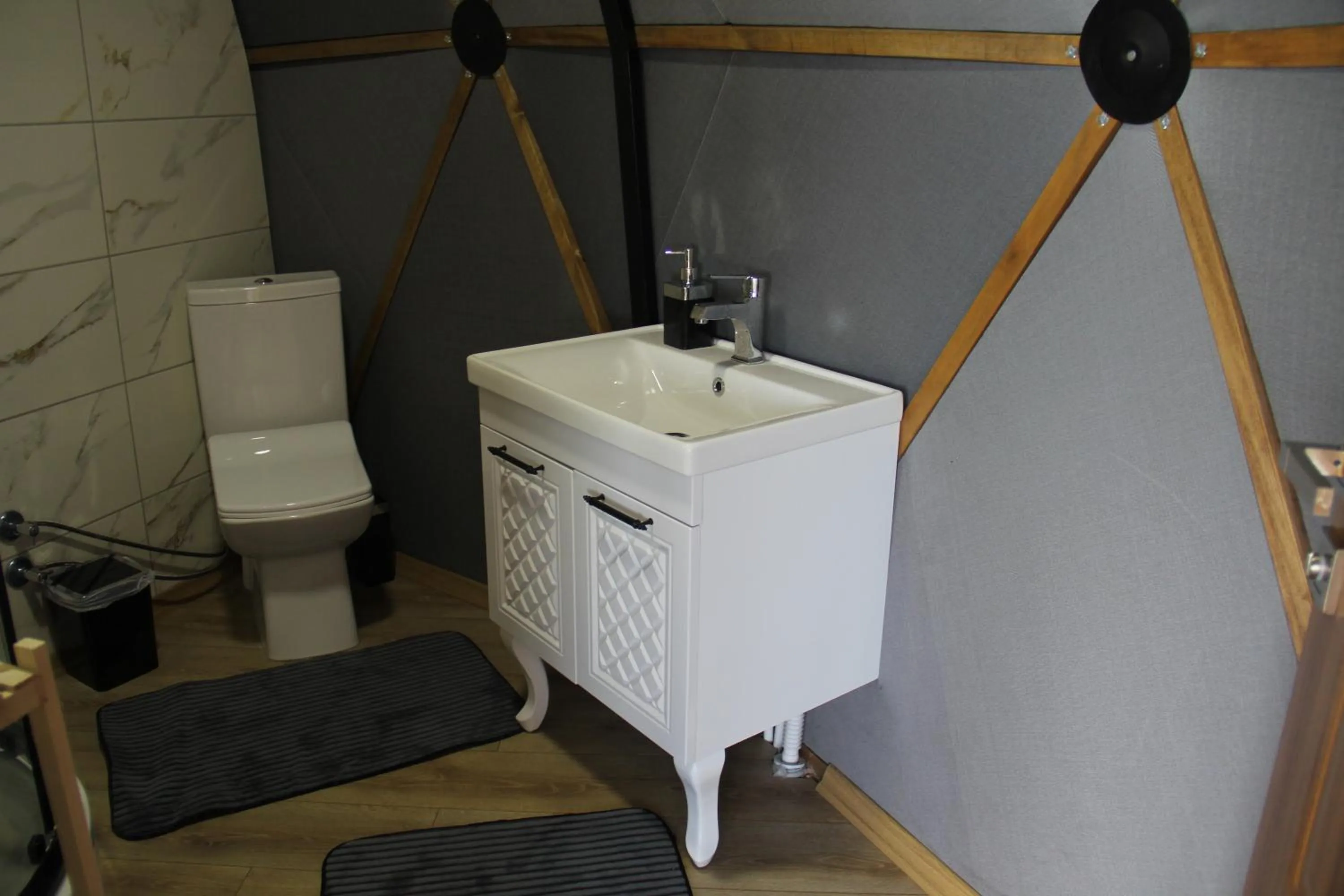 Toilet in Bogina Dome & Suite - Çamlıhemşin